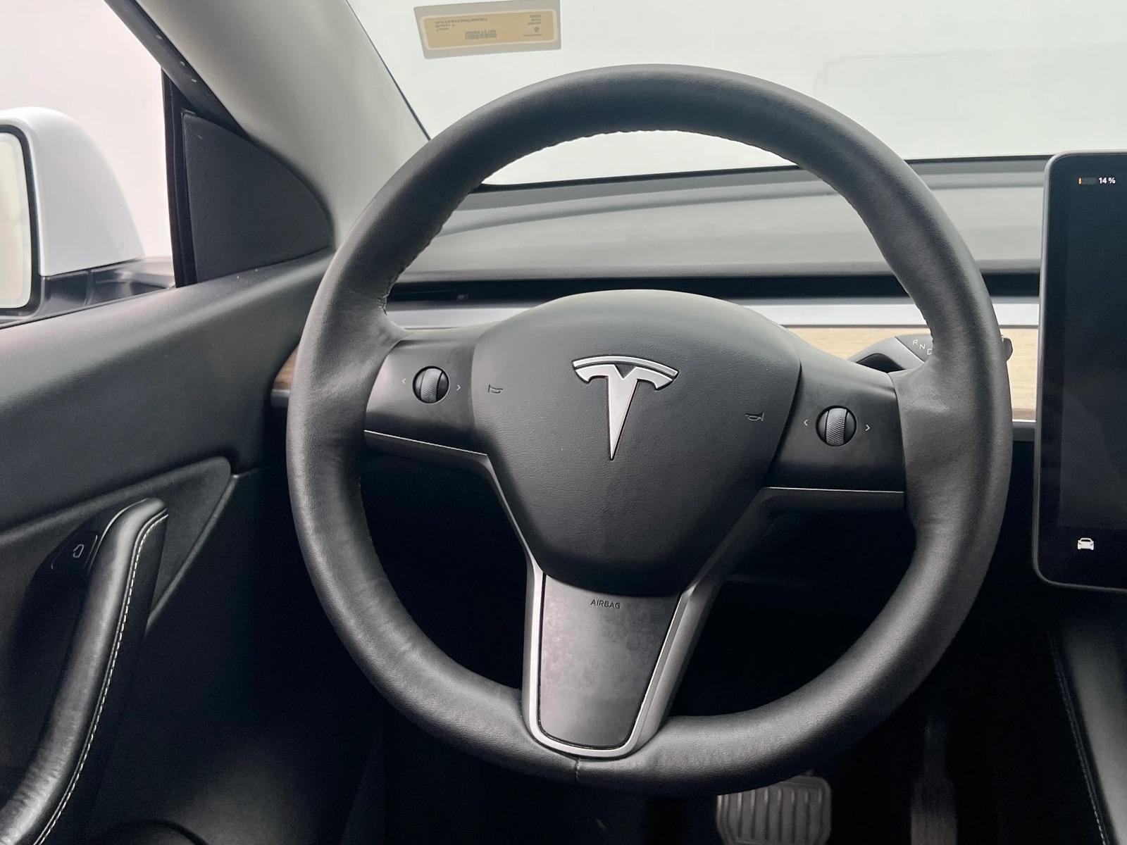 Thumbnail: 2022 Tesla Model Y - 4