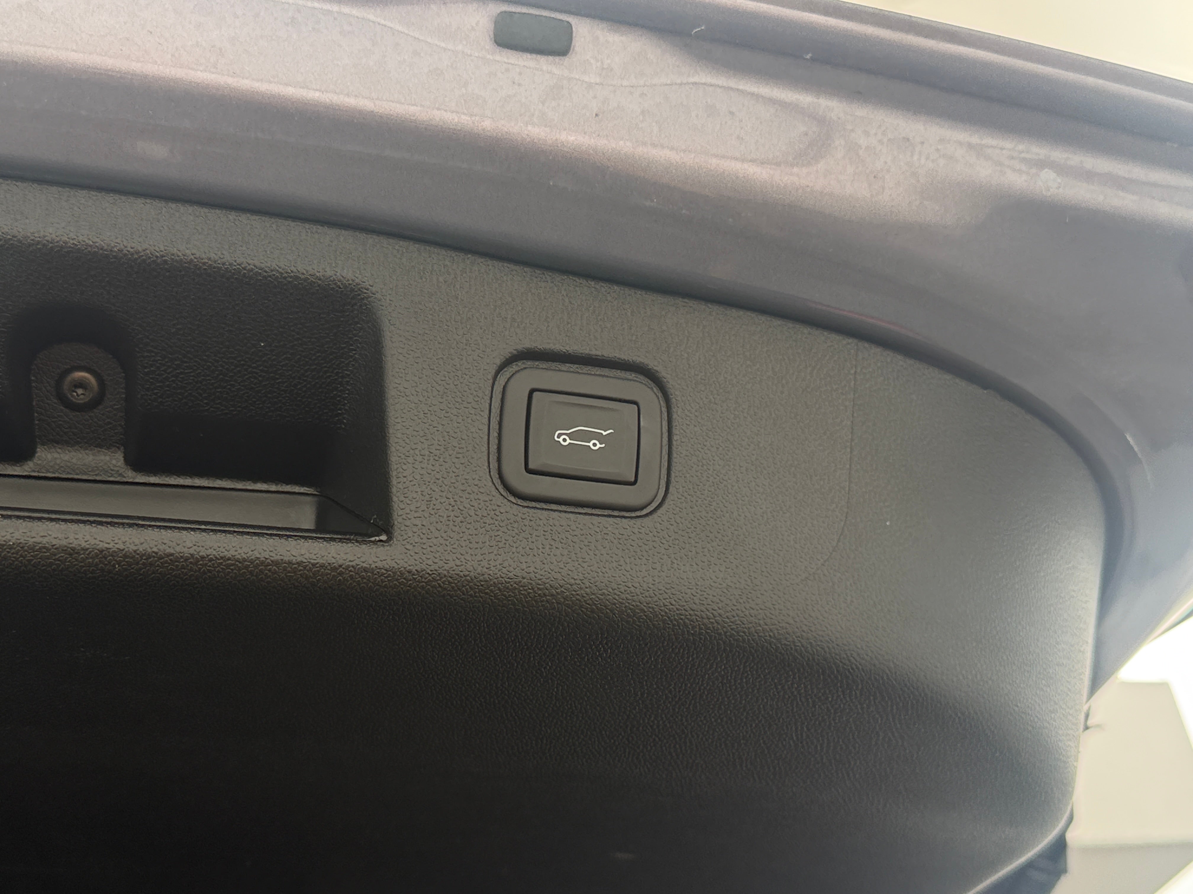 Used 2024 Chevrolet Blazer EV LT with VIN 3GNKDBRJ6RS222365 for sale in Auburn, WA