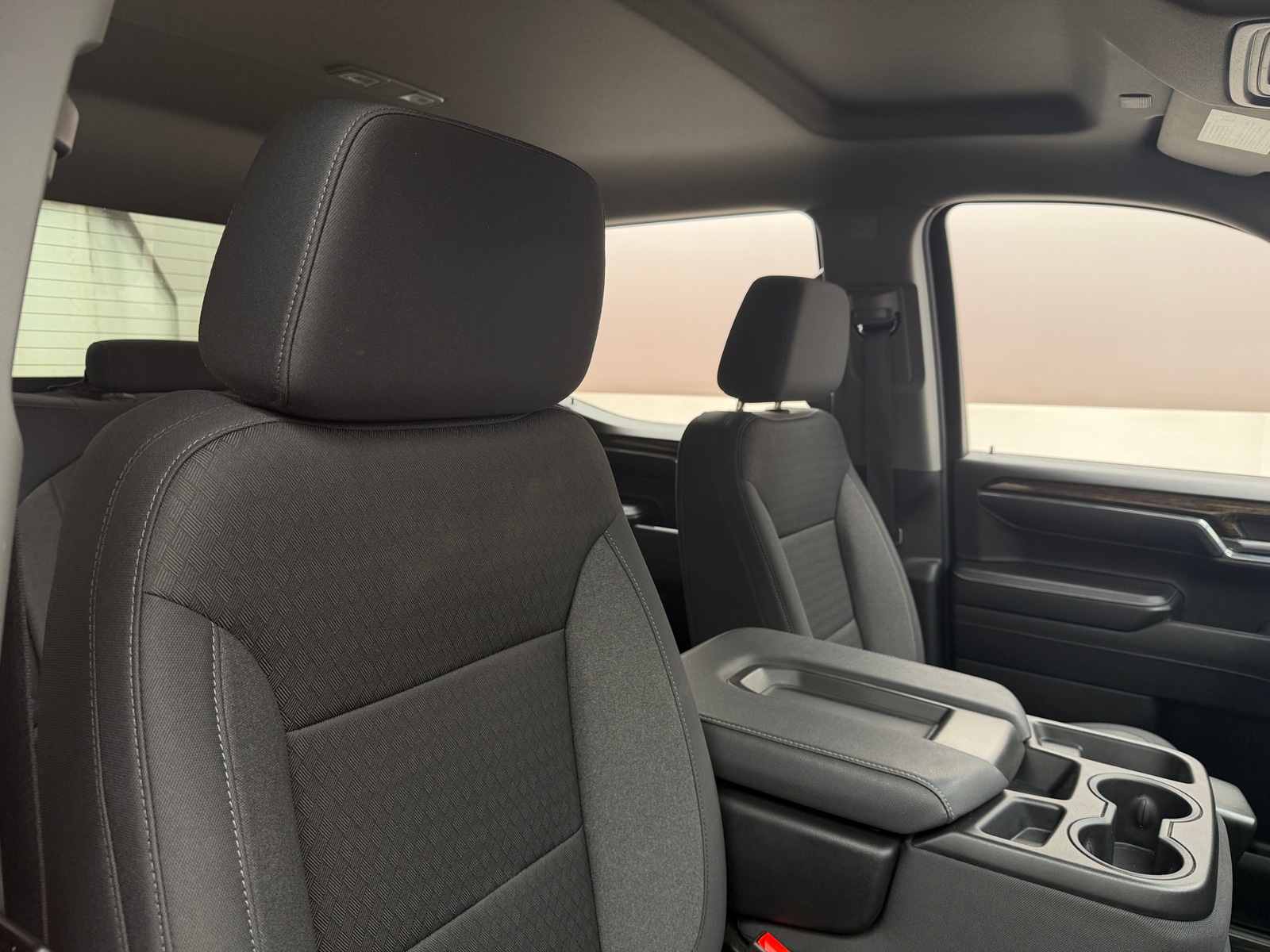 Thumbnail: 2024 GMC Sierra 1500 - 2