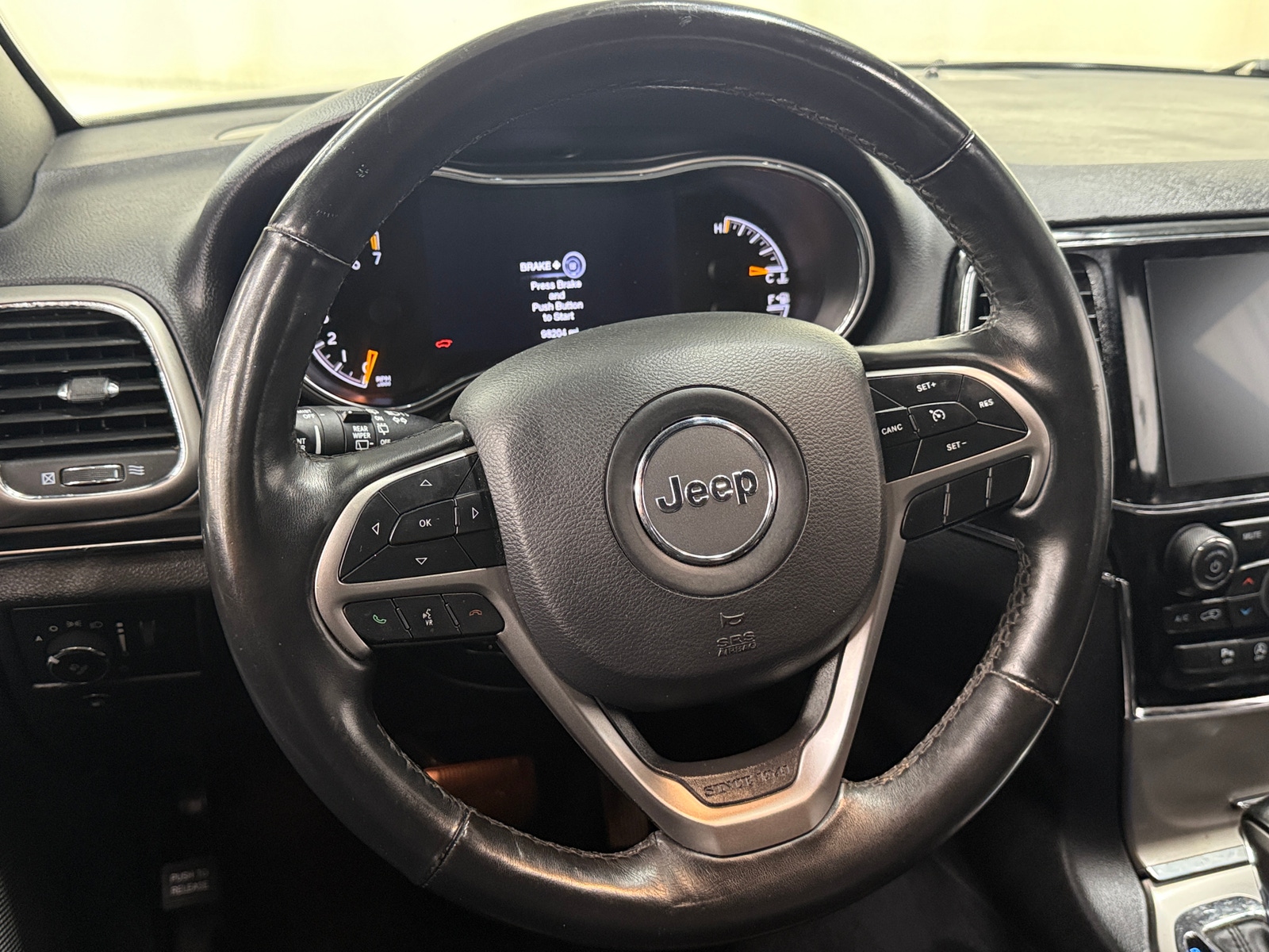 Thumbnail: 2019 Jeep Grand Cherokee - 4