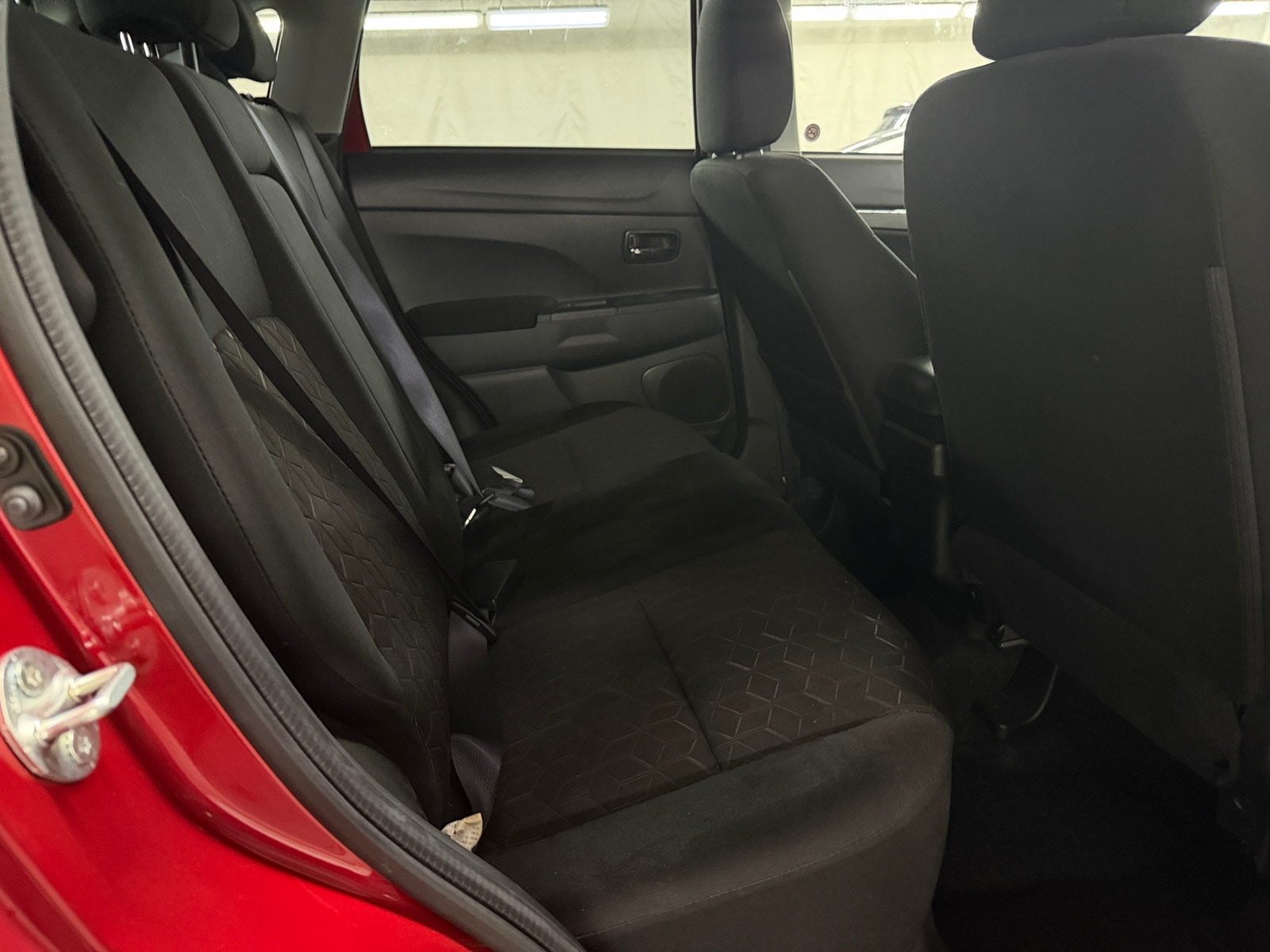 Thumbnail: 2025 Mitsubishi Outlander Sport - 6