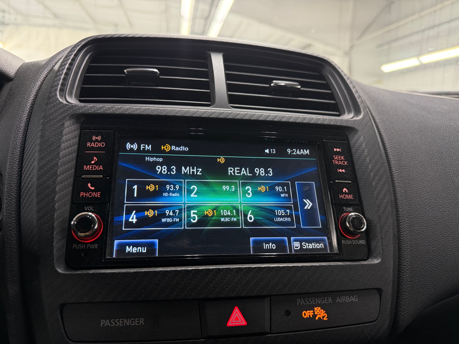Thumbnail: 2025 Mitsubishi Outlander Sport - 4