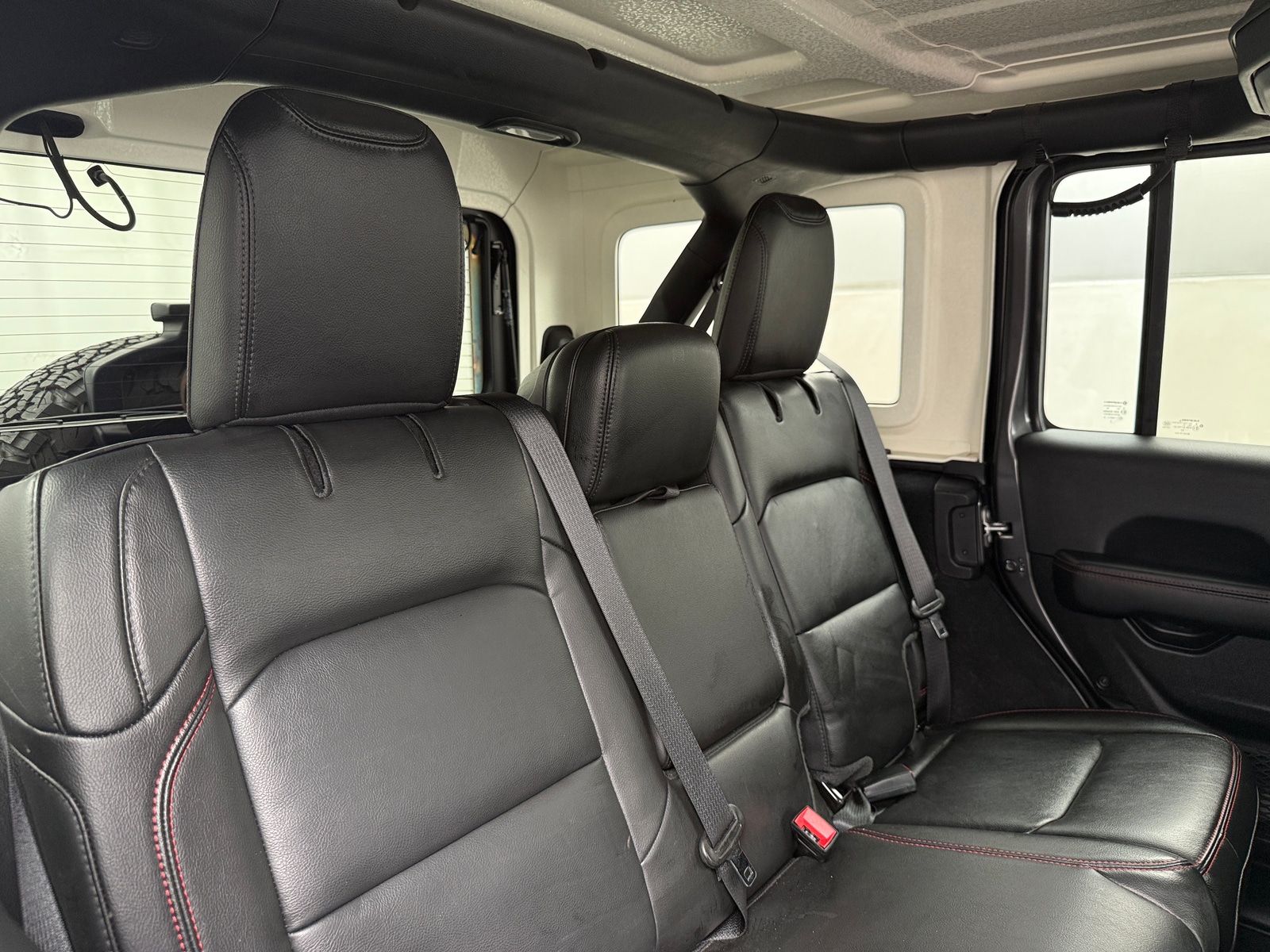 Thumbnail: 2022 Jeep Wrangler - 5