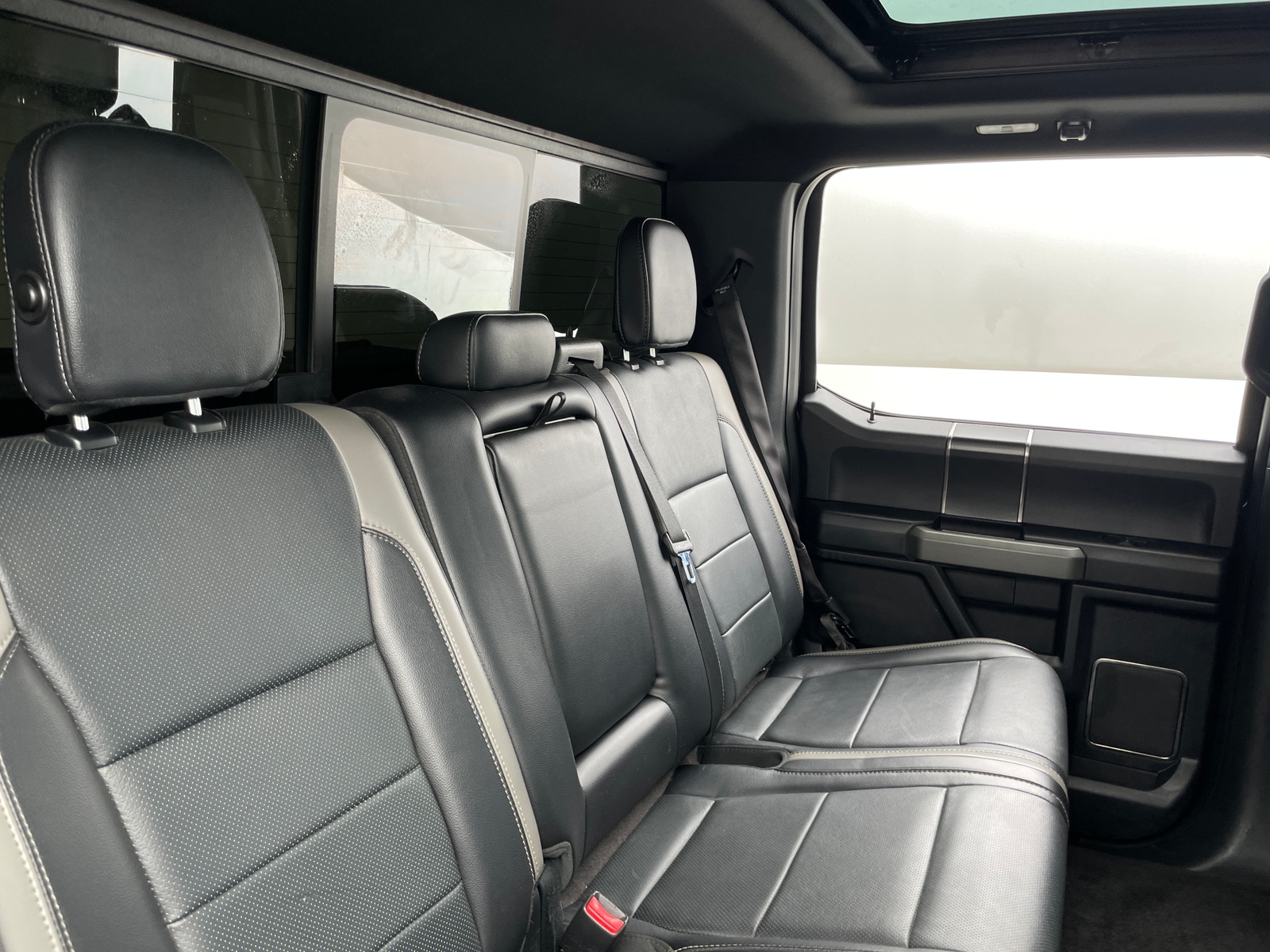 Thumbnail: 2017 Ford Econoline - 5