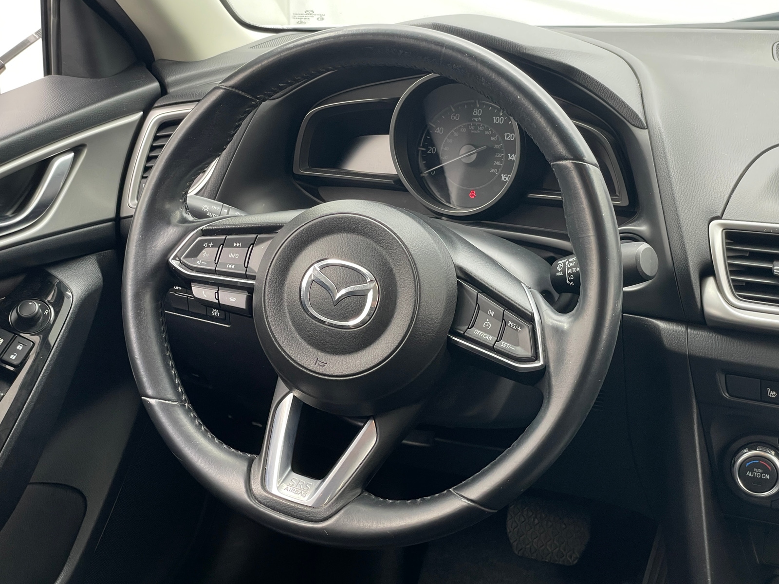 Thumbnail: 2017 Mazda Mazda3 - 4