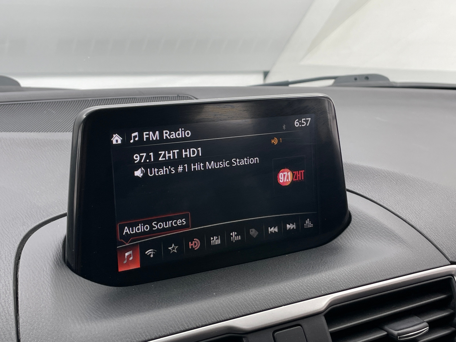 Thumbnail: 2017 Mazda Mazda3 - 3