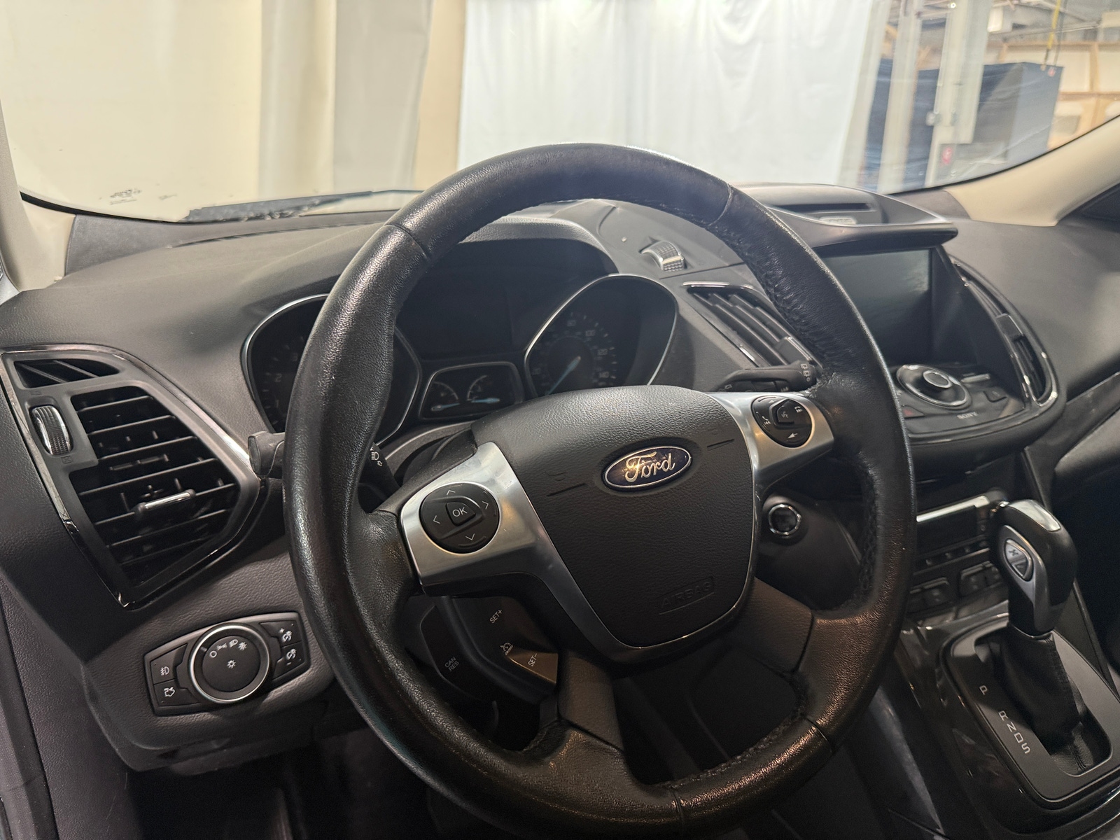 Thumbnail: 2016 Ford Escape - 4