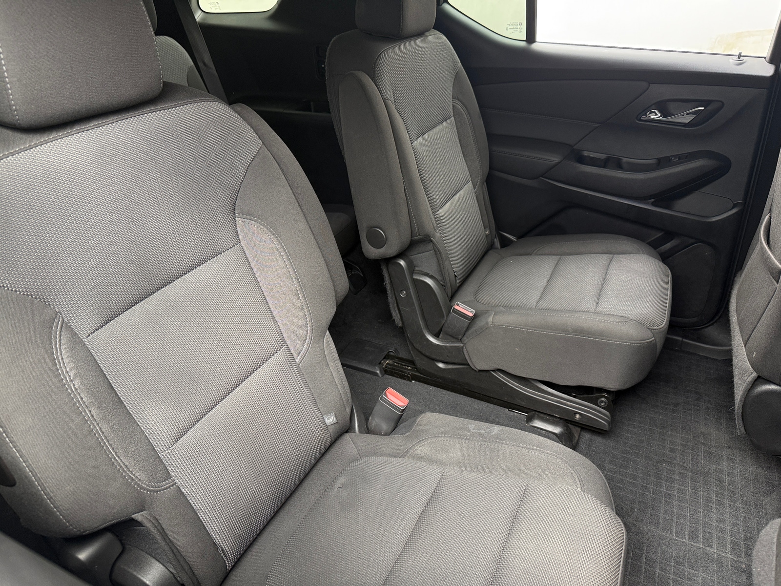 Thumbnail: 2023 Chevrolet Traverse - 6
