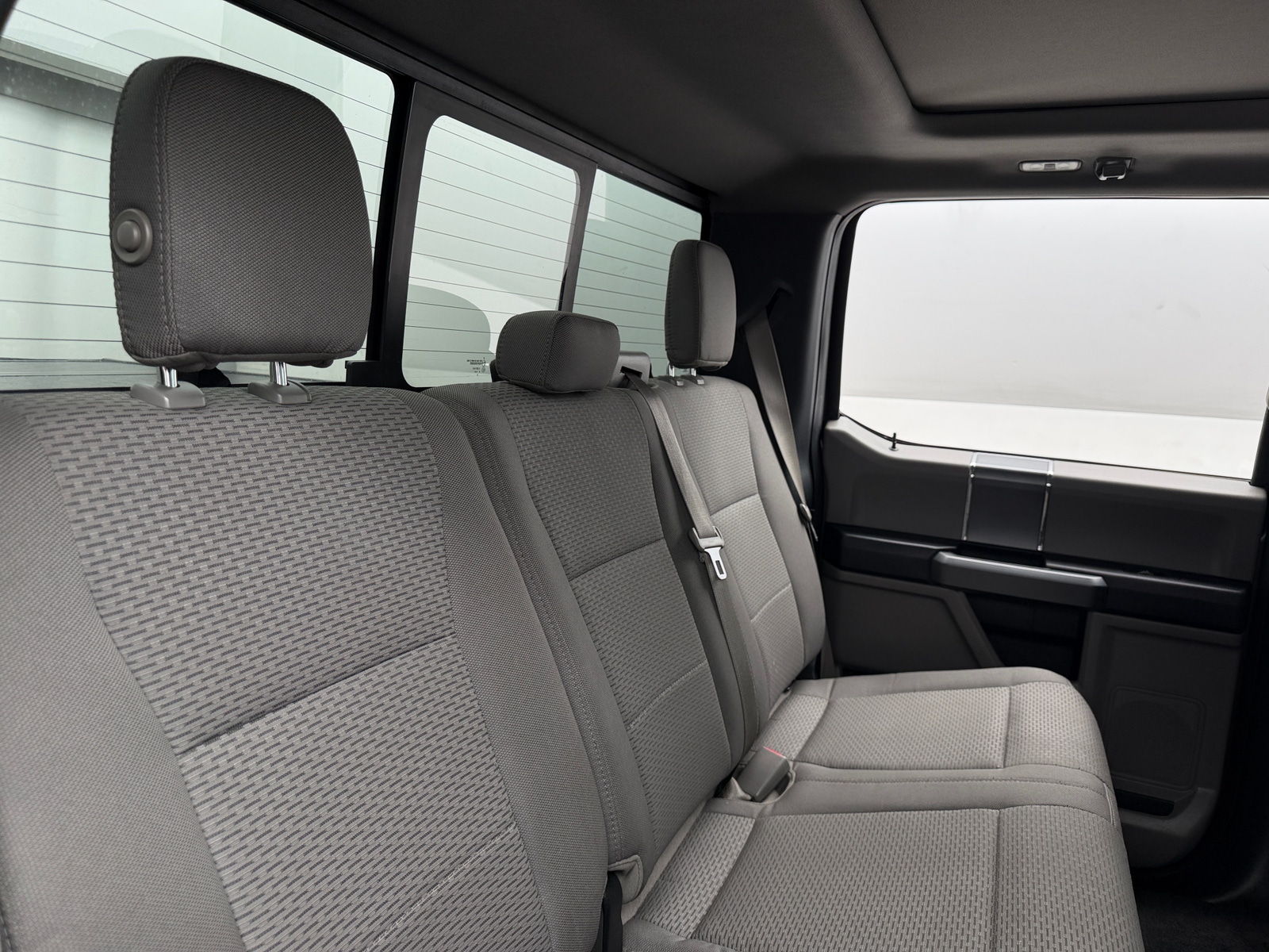 Thumbnail: 2016 Ford Econoline - 6