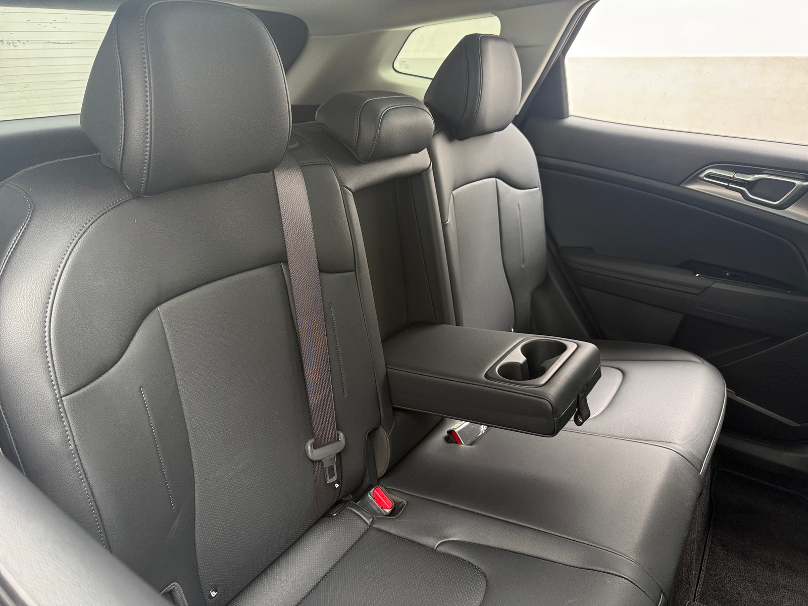 Thumbnail: 2025 Kia Sportage - 5