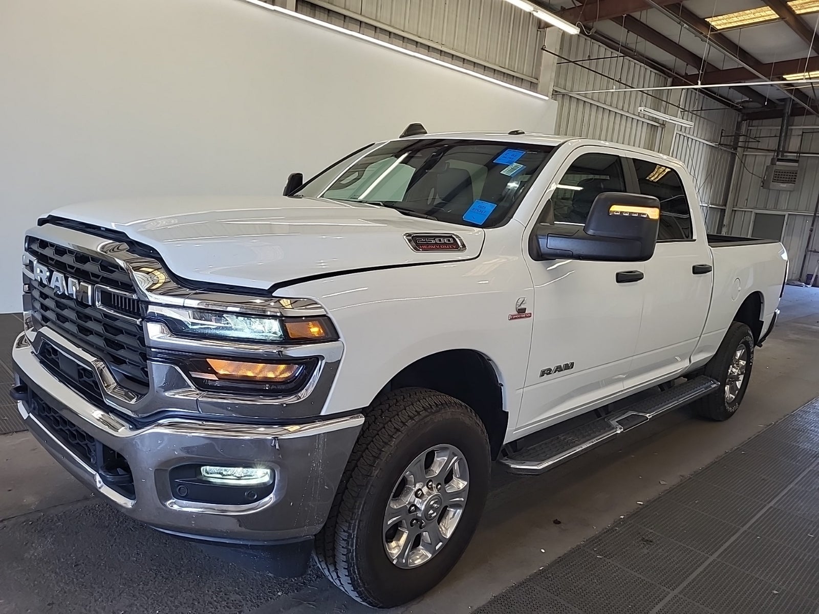 2025 Ram 2500 Big Horn 4x4 Crew Cab 6'4" Box