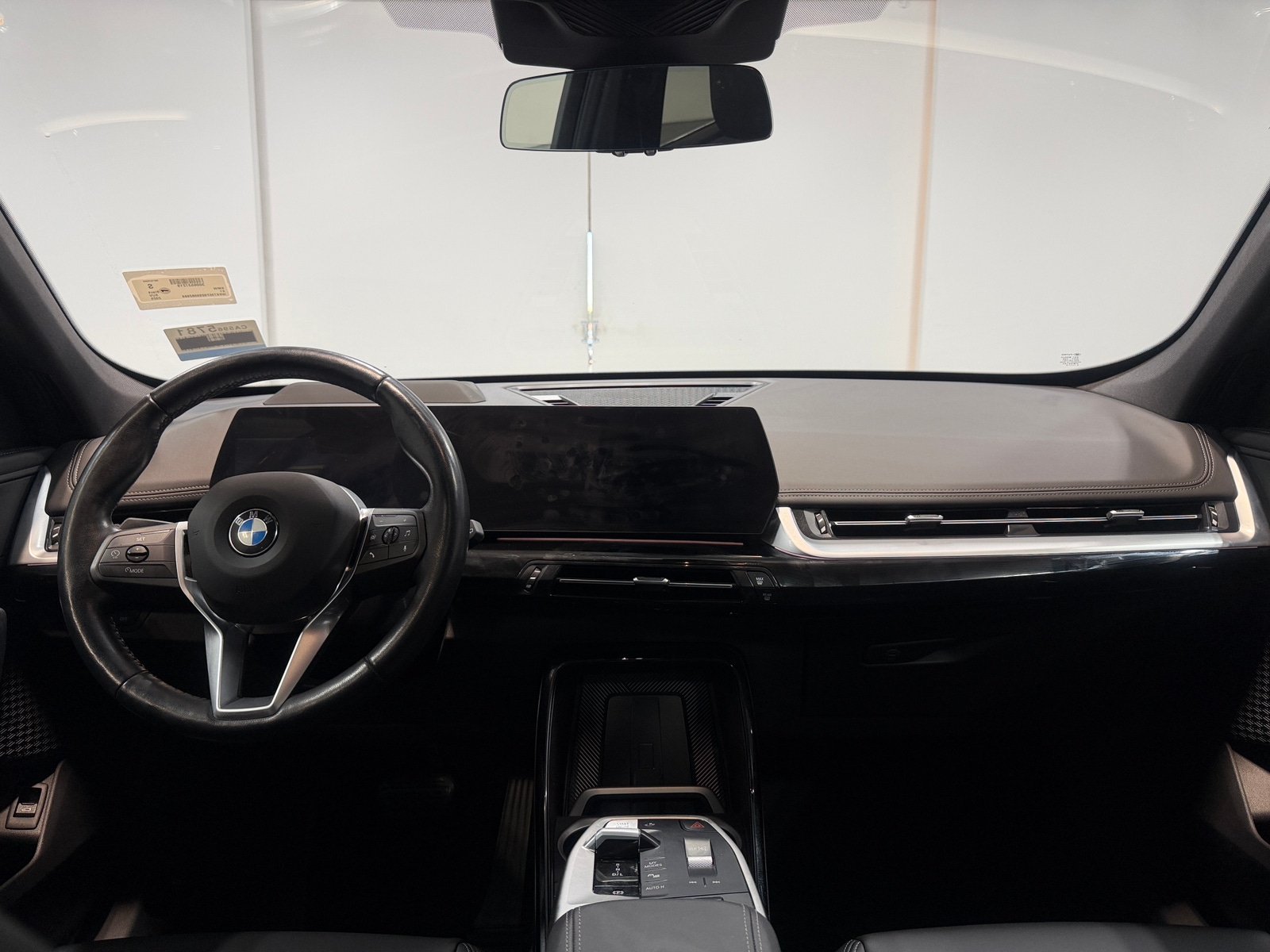 Thumbnail: 2025 BMW X1 - 2