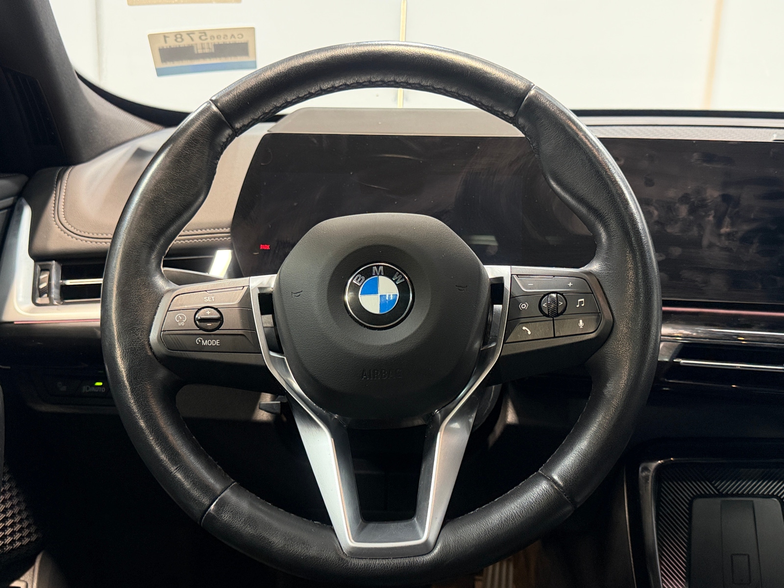 Thumbnail: 2025 BMW X1 - 4