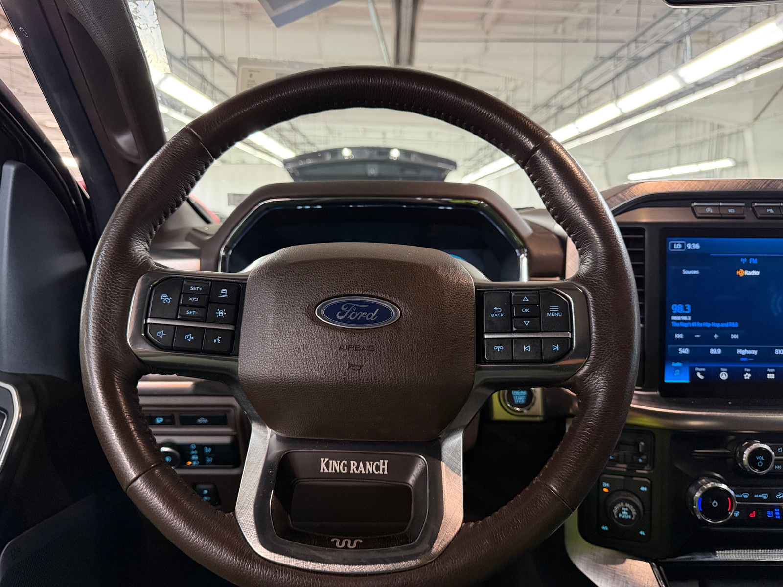 Thumbnail: 2023 Ford Econoline - 4