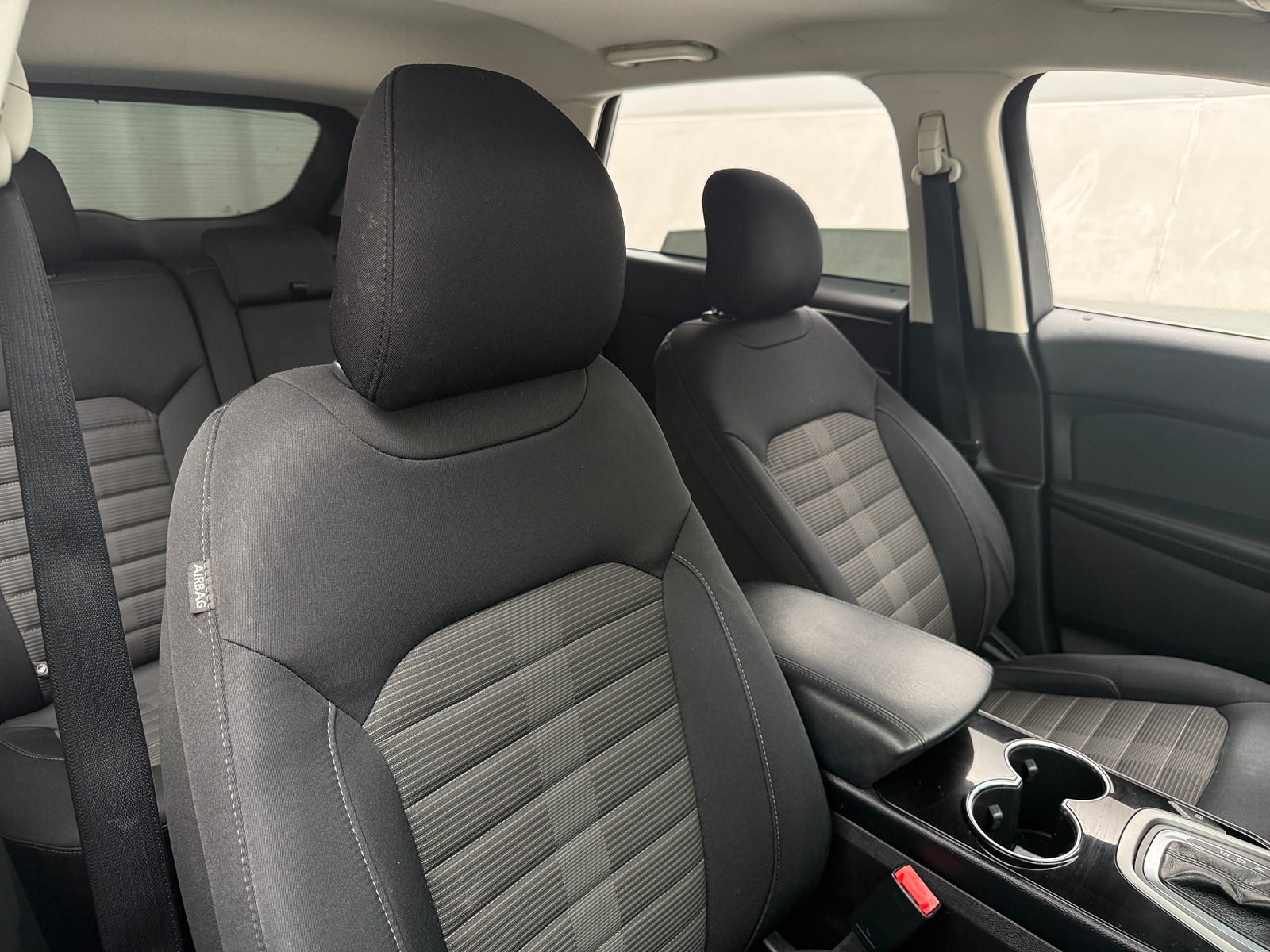 Thumbnail: 2017 Ford Edge - 2