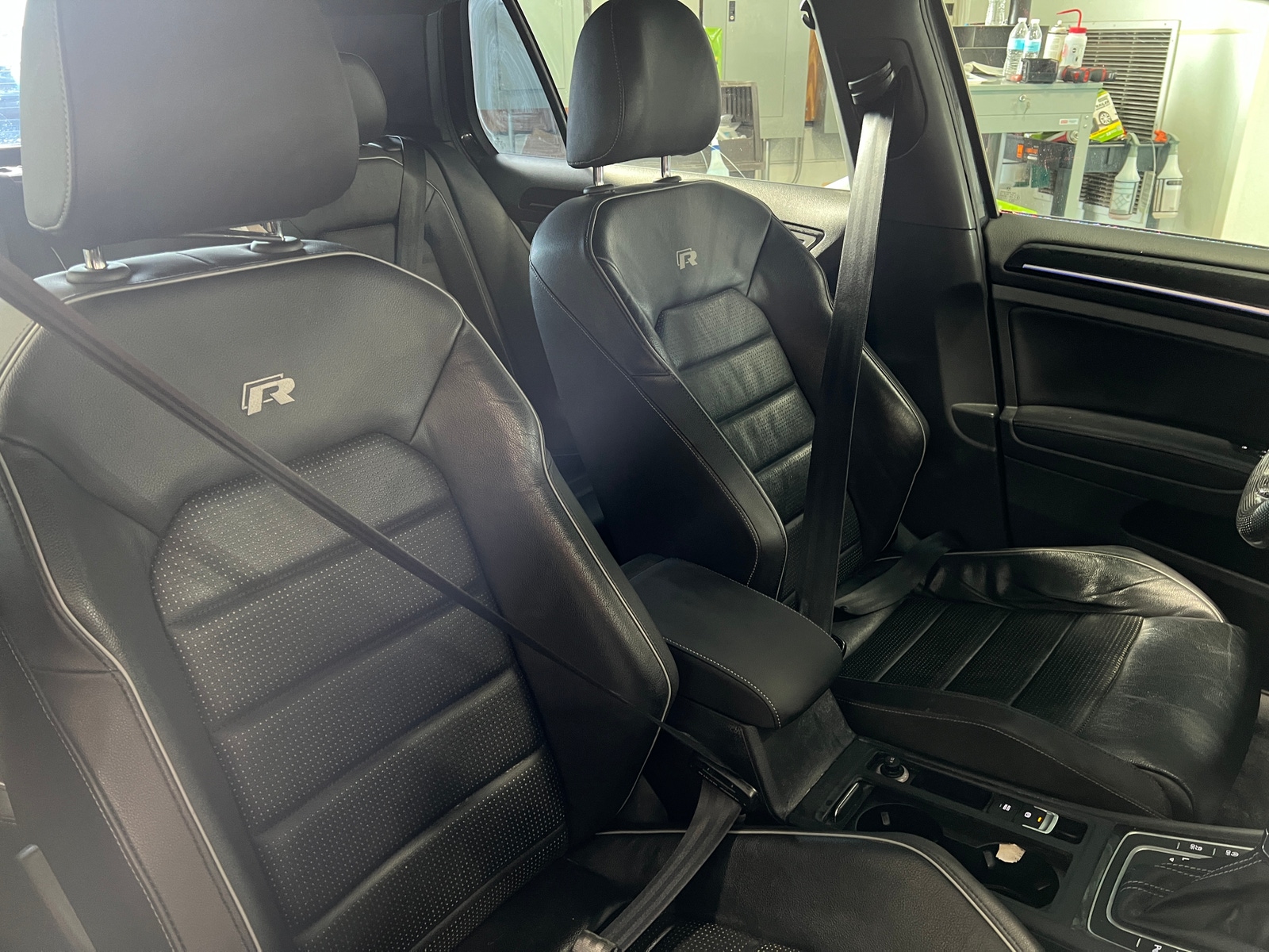Thumbnail: 2019 Volkswagen Golf - 2