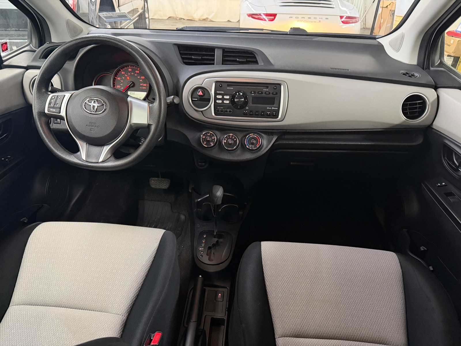 Thumbnail: 2013 Toyota Yaris - 3