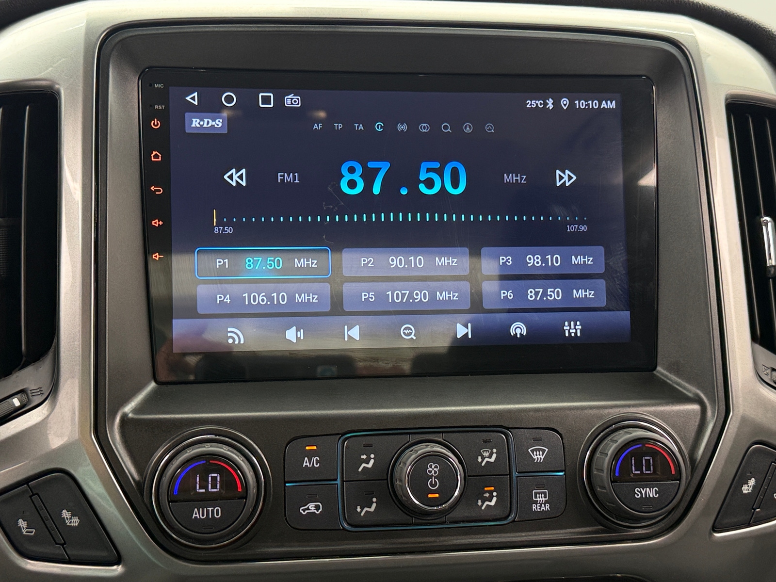 Thumbnail: 2019 Chevrolet Silverado 2500 - 4