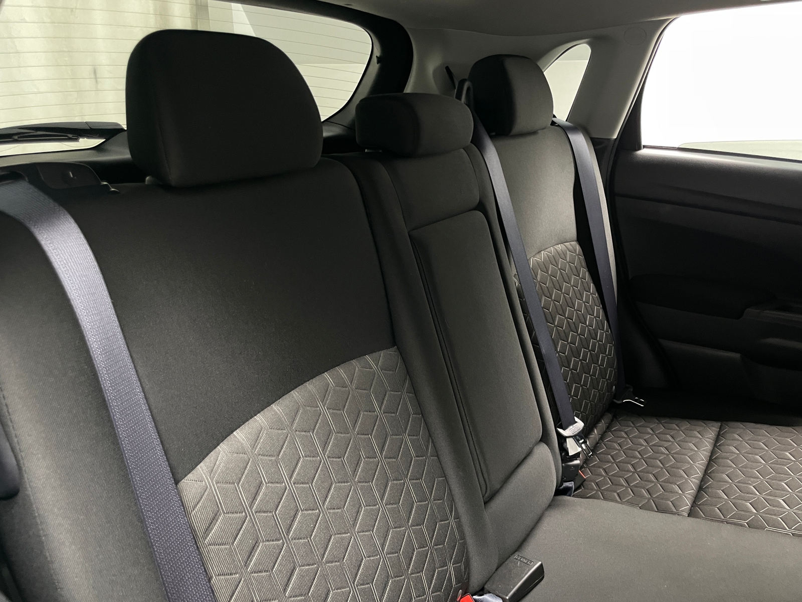 Thumbnail: 2026 Mitsubishi Outlander Sport - 6