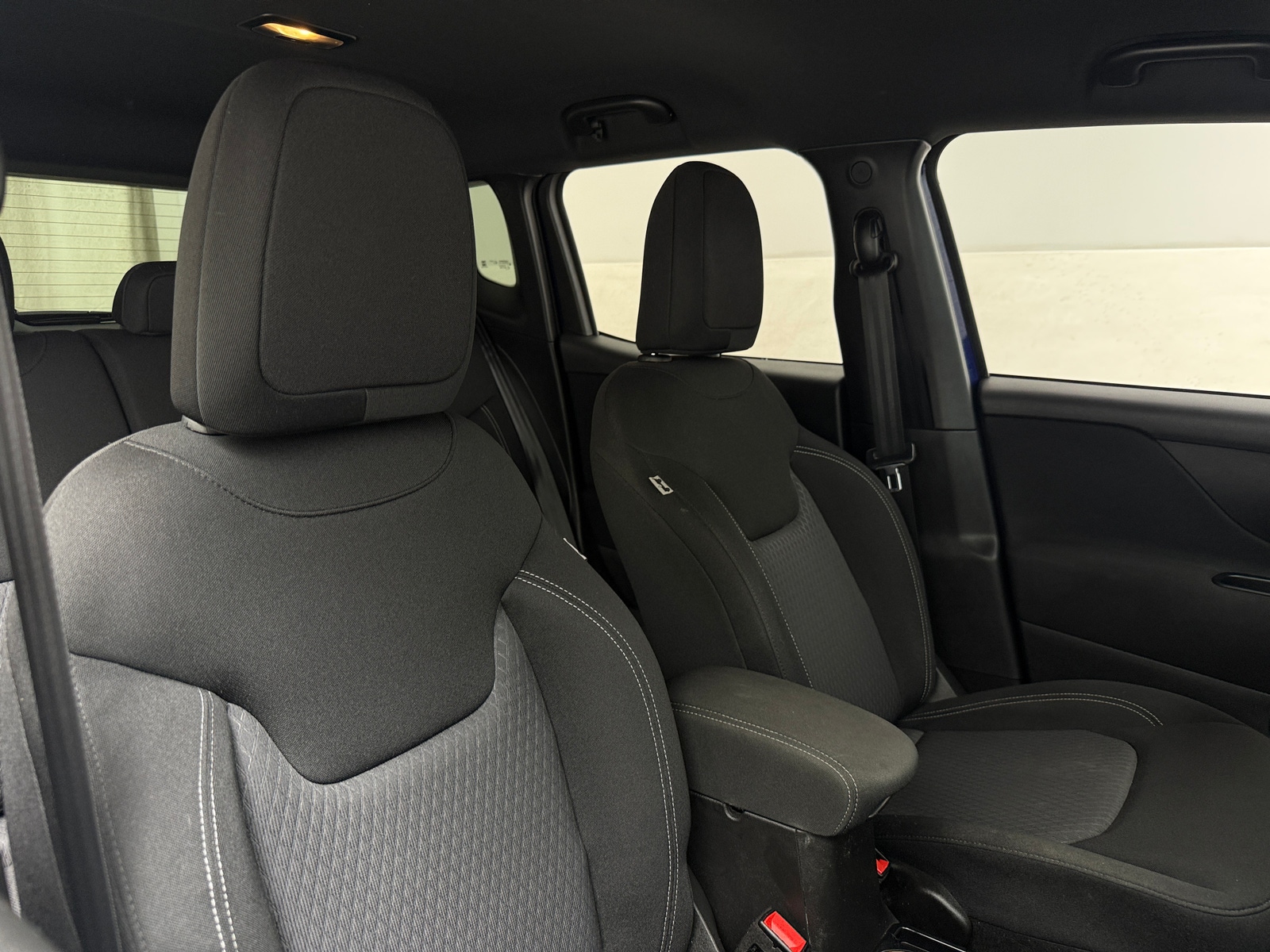 Thumbnail: 2021 Jeep Renegade - 2