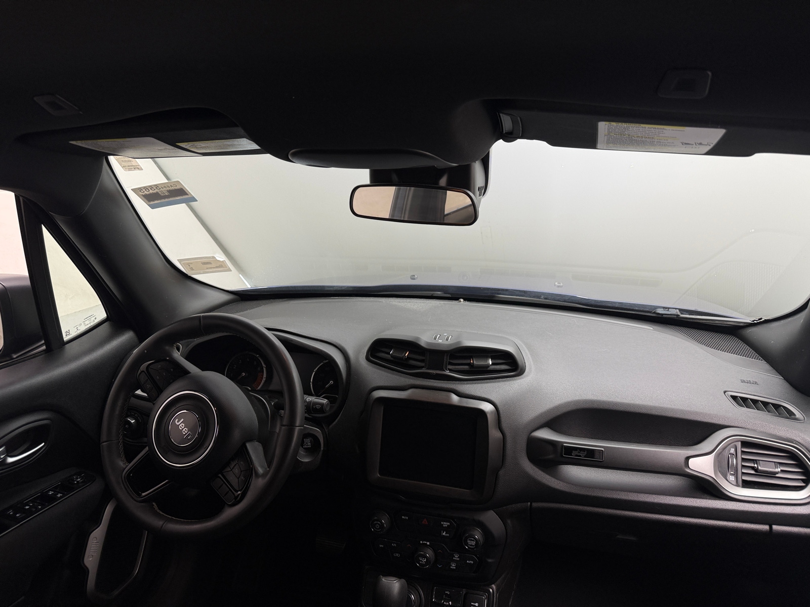 Thumbnail: 2021 Jeep Renegade - 3