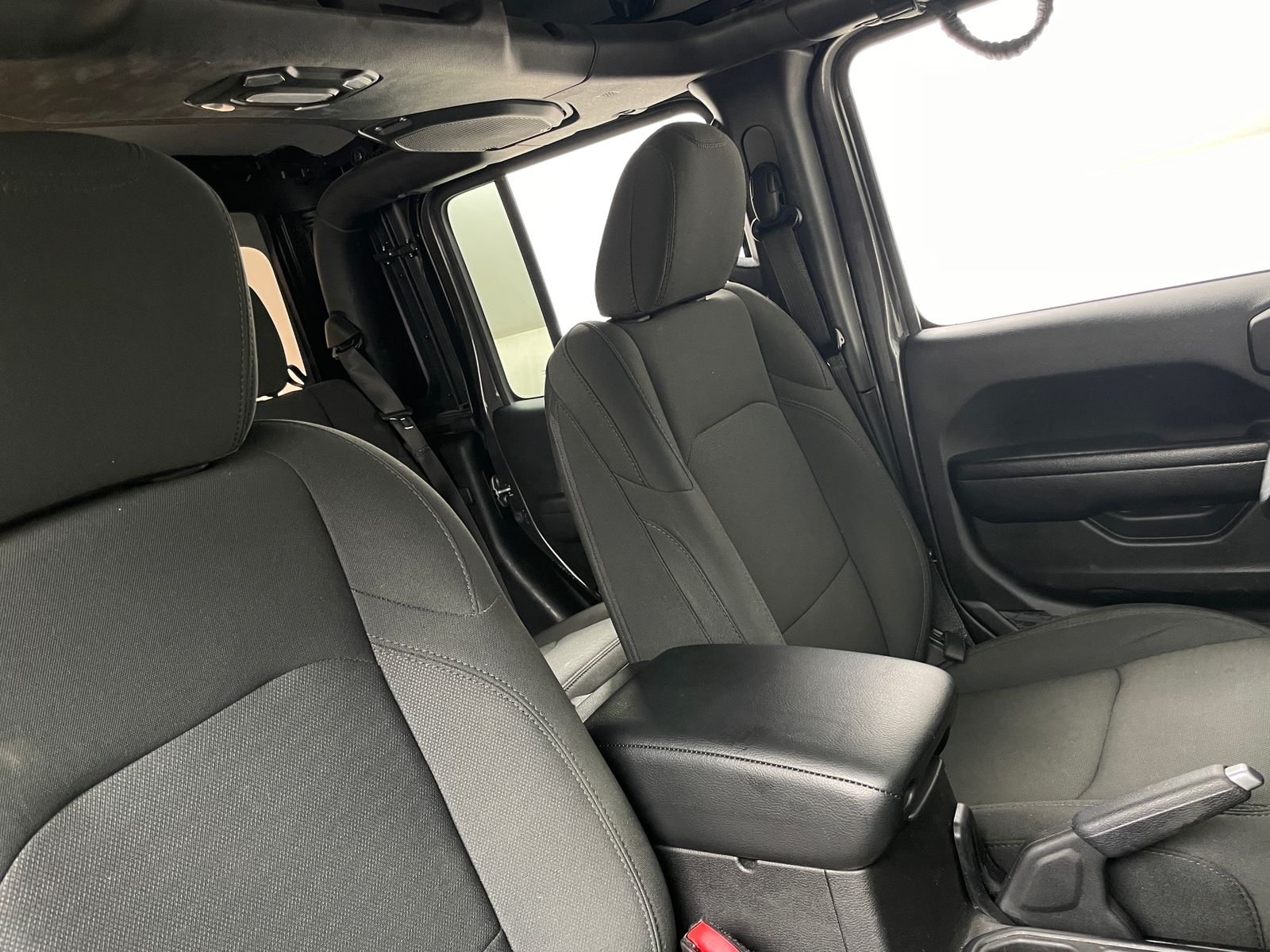 Thumbnail: 2021 Jeep Gladiator - 2