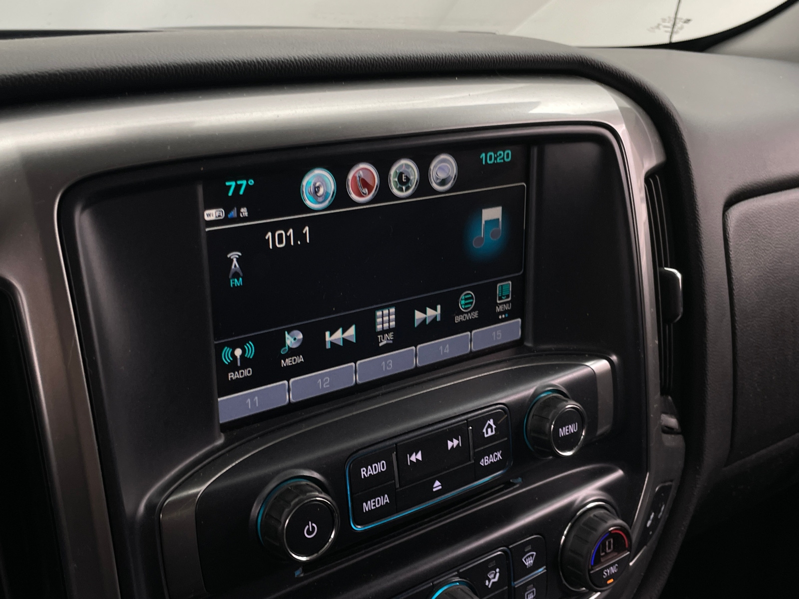 Thumbnail: 2018 Chevrolet Silverado 1500 - 4