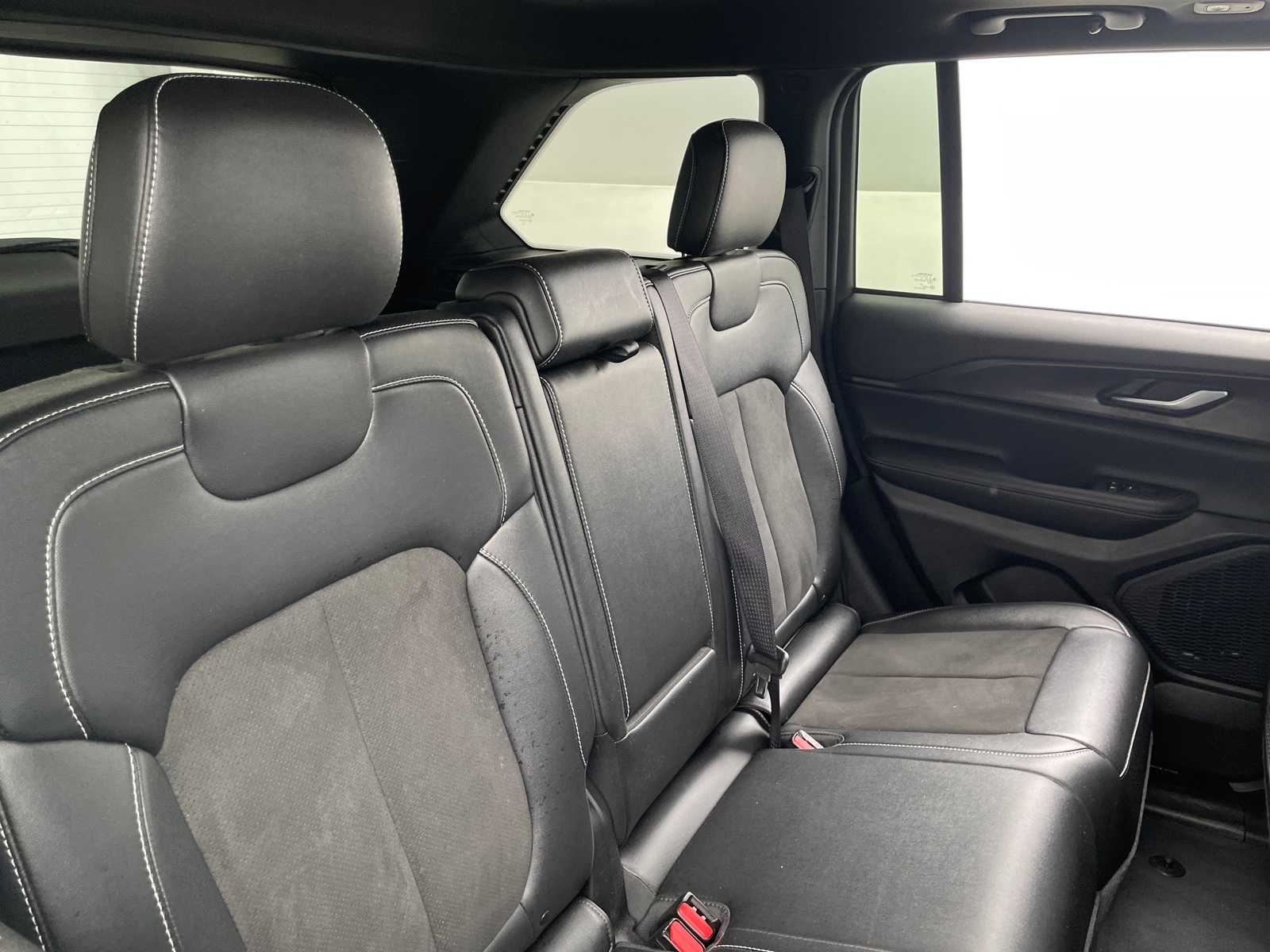 Thumbnail: 2023 Jeep Grand Cherokee - 5