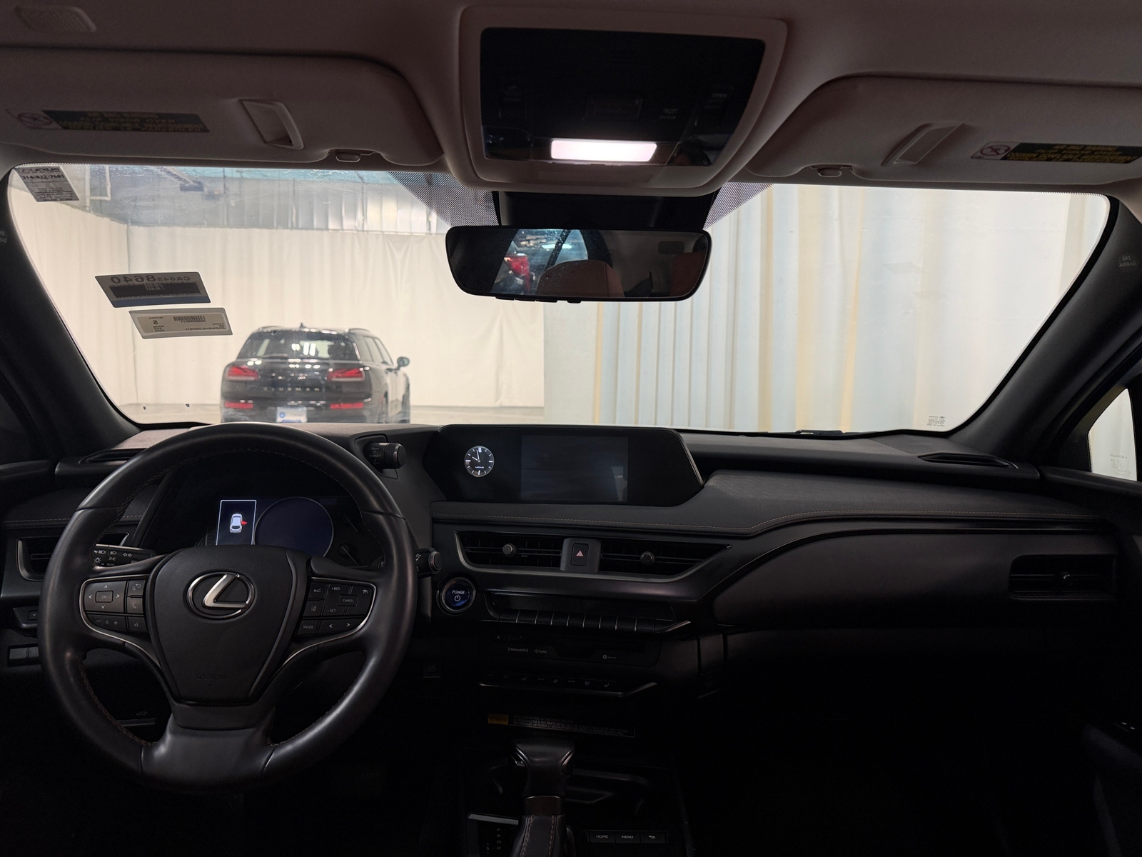 Thumbnail: 2020 Lexus UX - 2