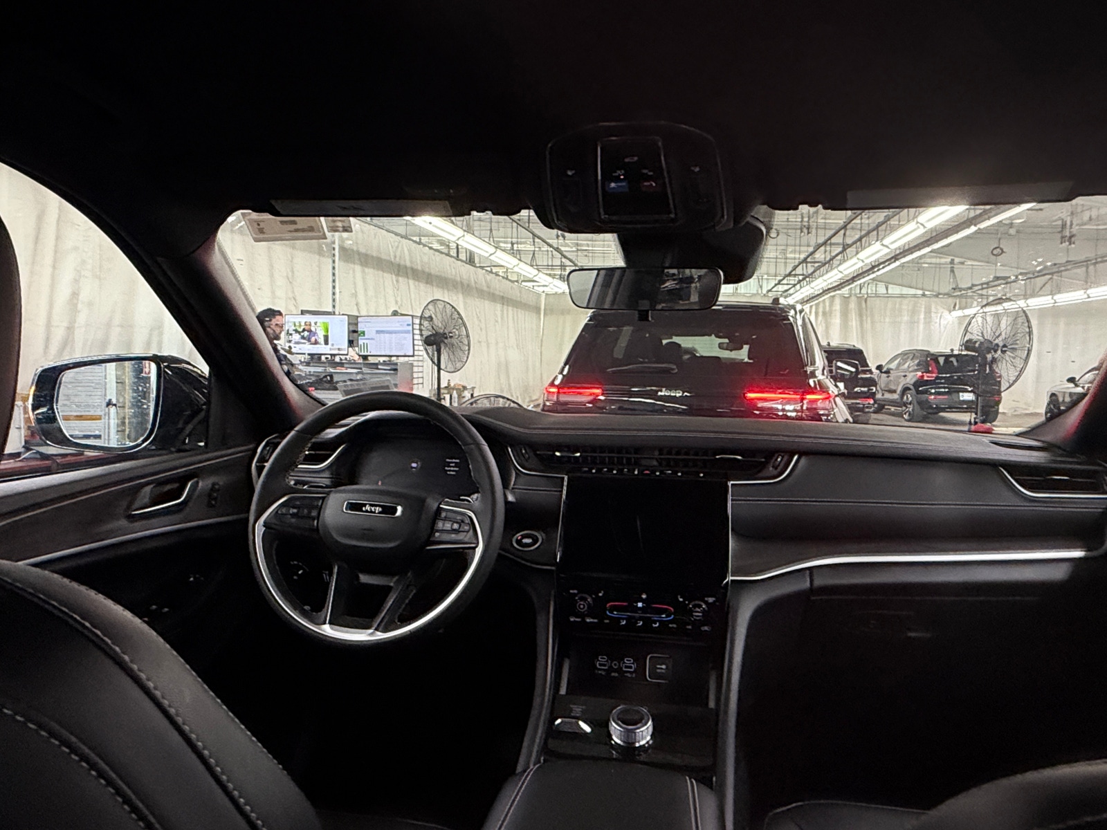Thumbnail: 2025 Jeep Grand Cherokee - 2