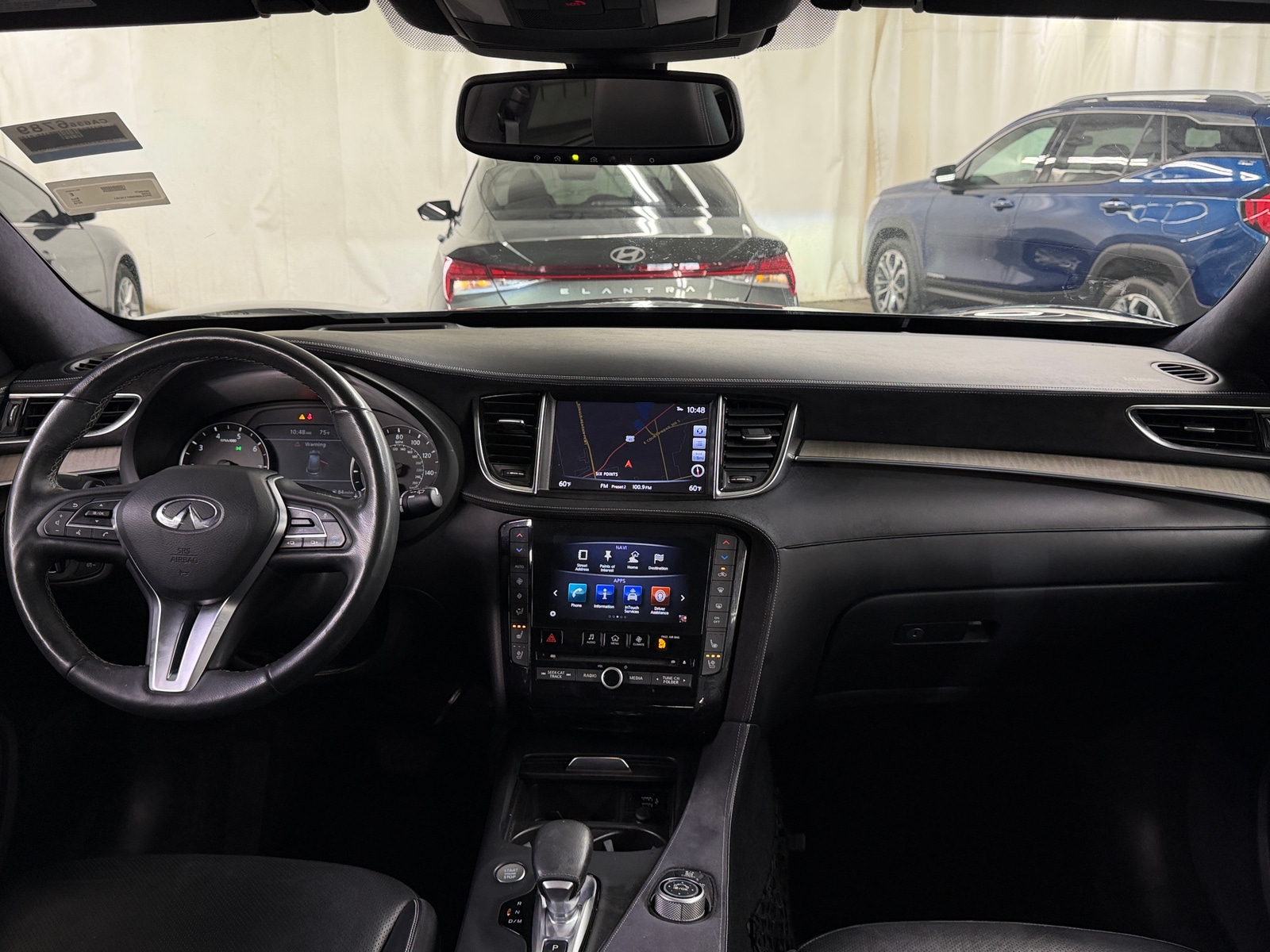 Thumbnail: 2019 INFINITI QX50 - 2
