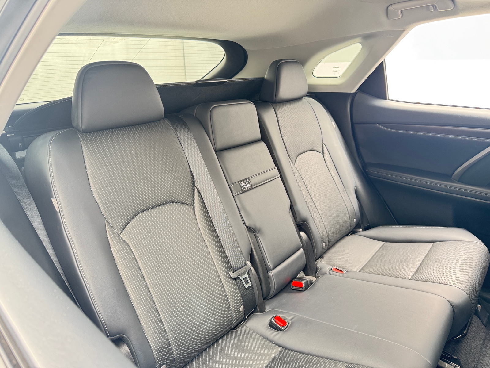 Thumbnail: 2020 Lexus RX - 6