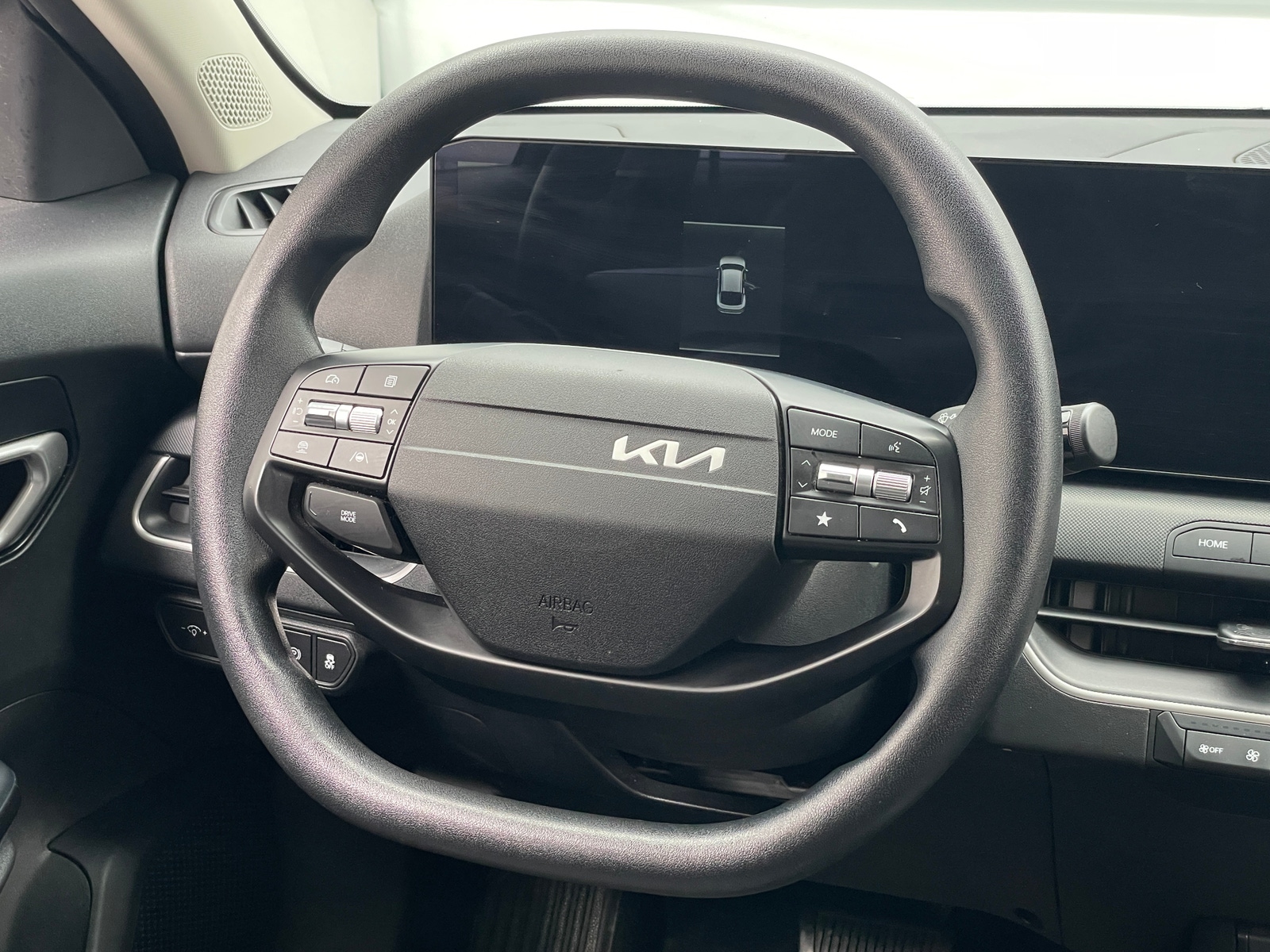 Thumbnail: 2025 Kia K4 - 5
