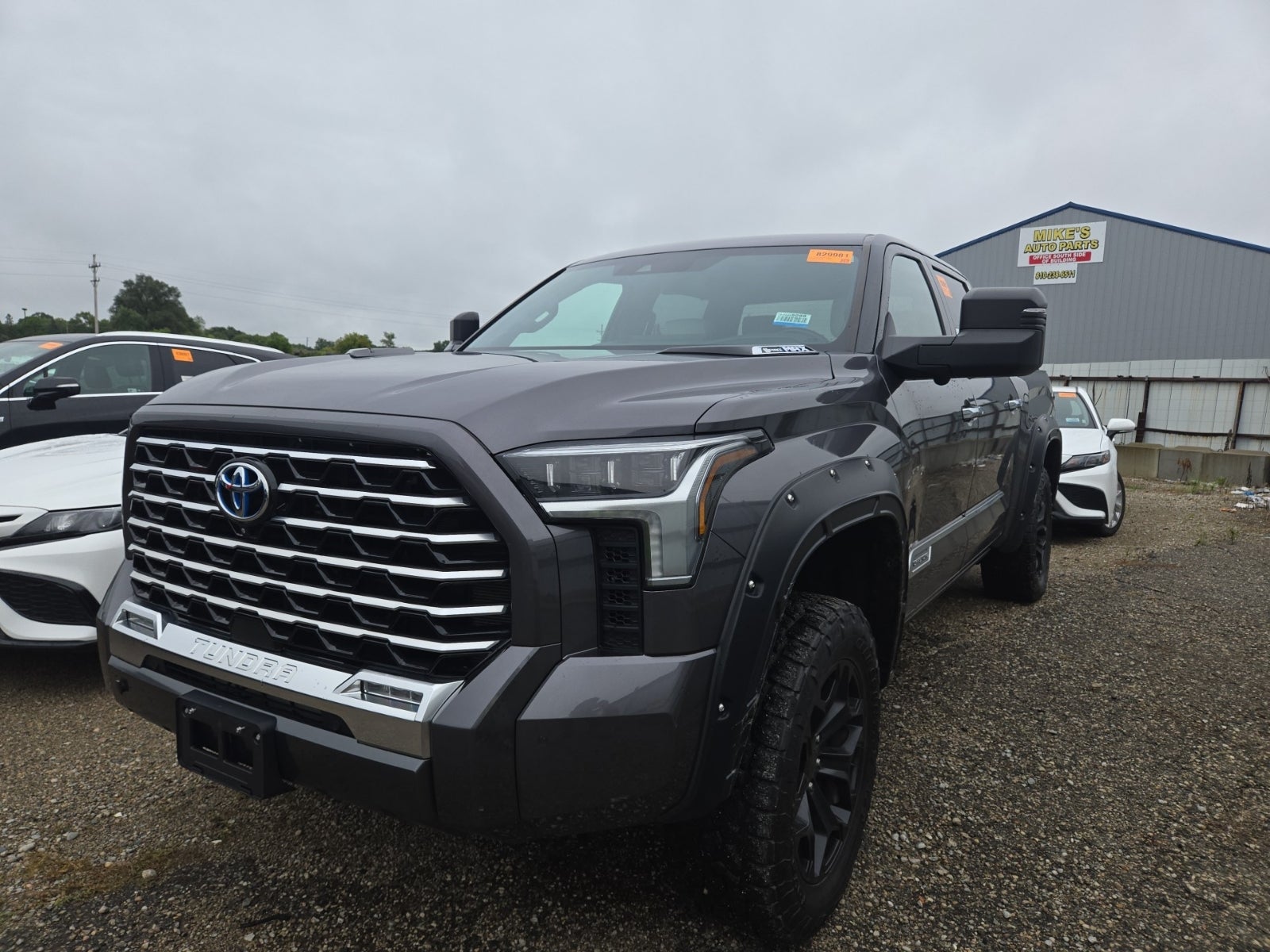 2022 Toyota Tundra Hybrid 4x4 Crewmax Capstone