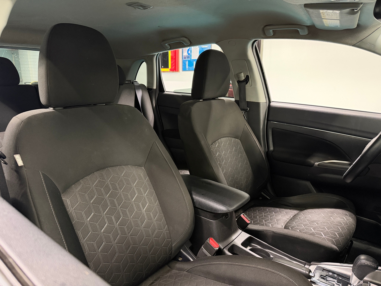 Thumbnail: 2021 Mitsubishi Outlander Sport - 2