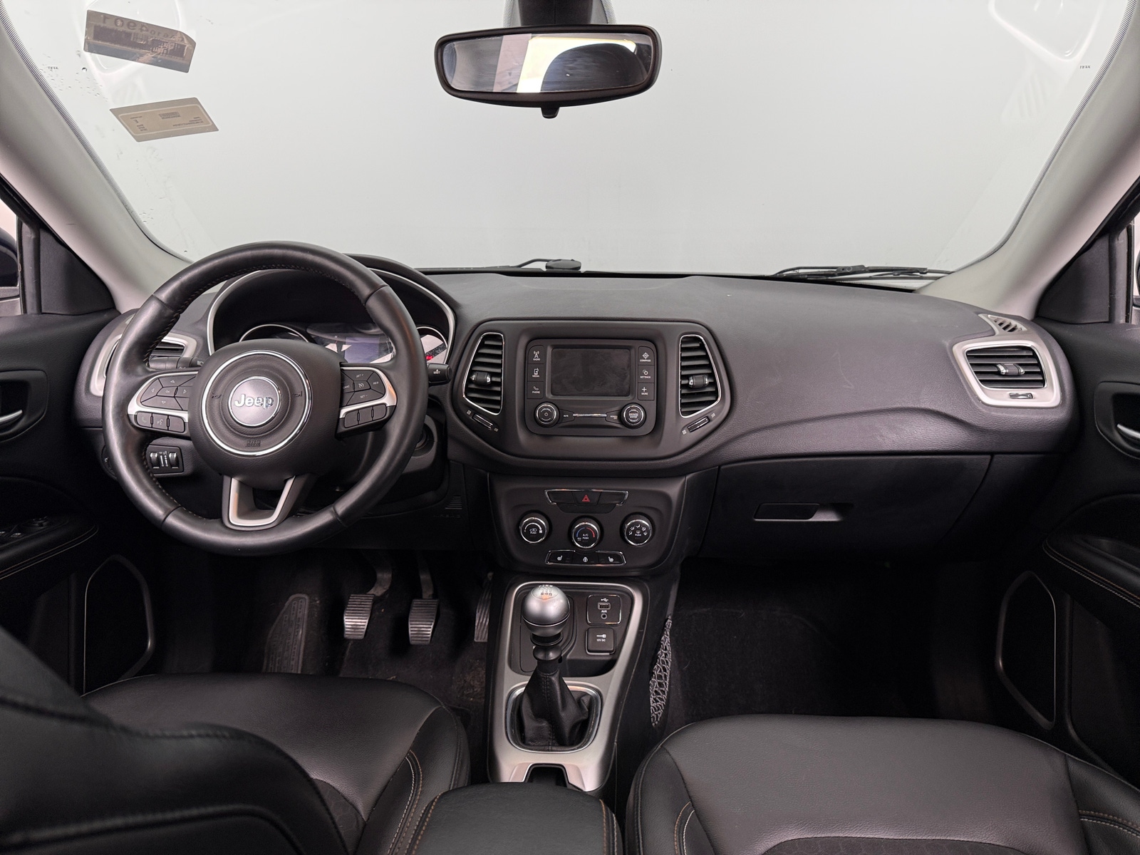Thumbnail: 2018 Jeep Compass - 3