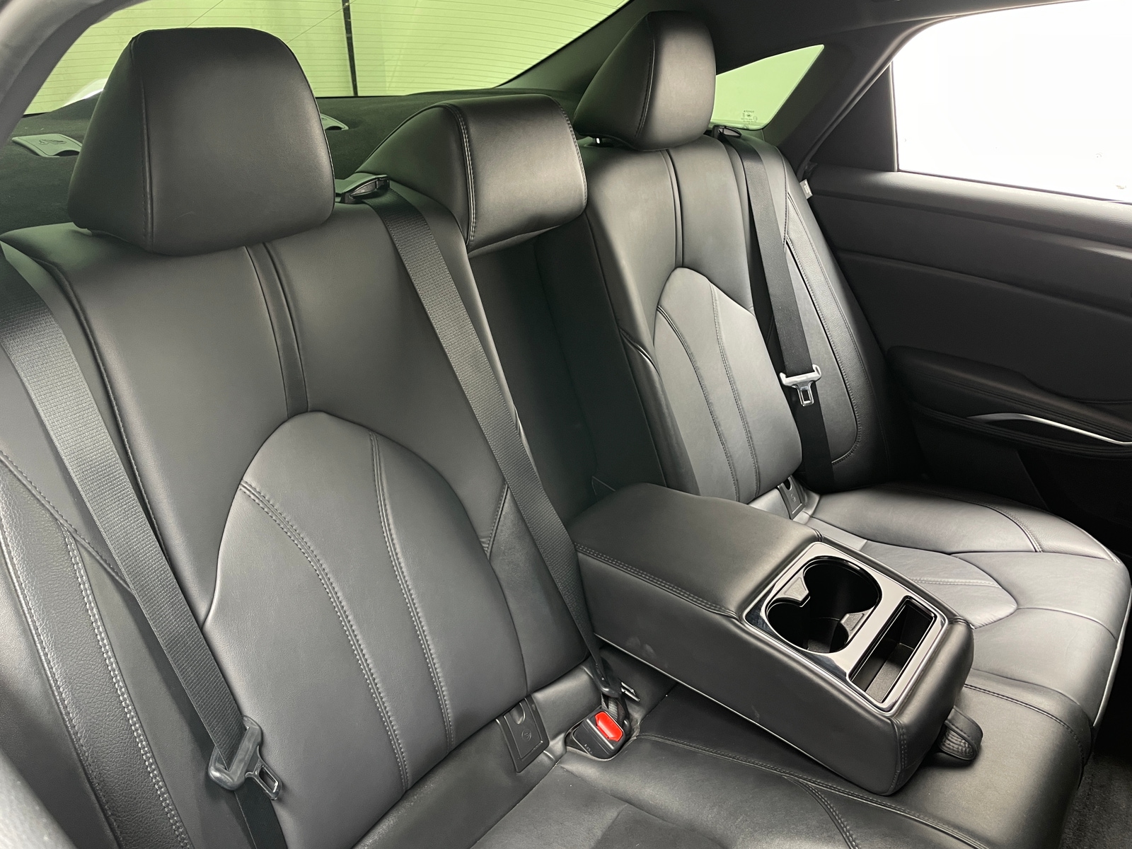 Thumbnail: 2022 Toyota Avalon - 6