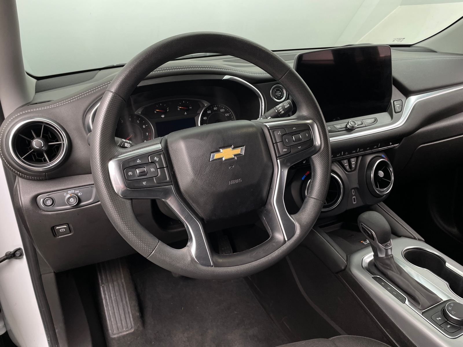 Thumbnail: 2024 Chevrolet Blazer - 5