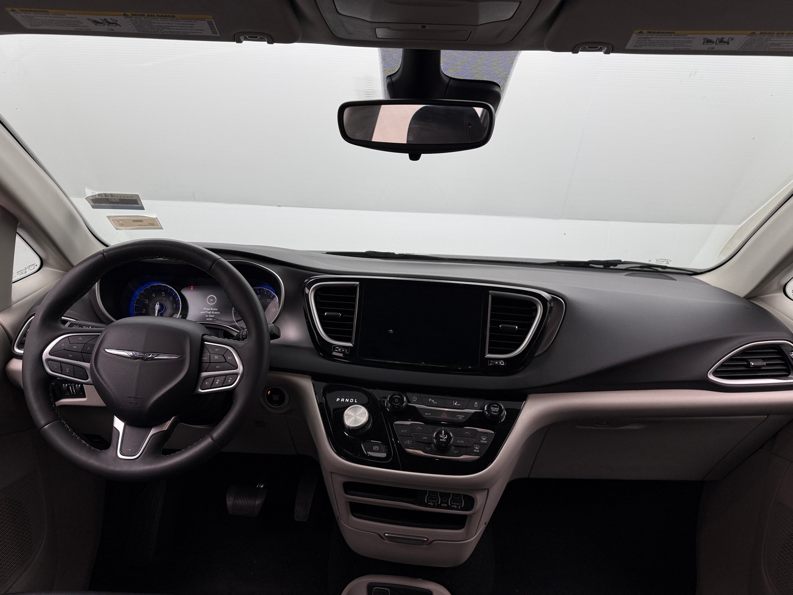 Thumbnail: 2024 Chrysler Pacifica - 2