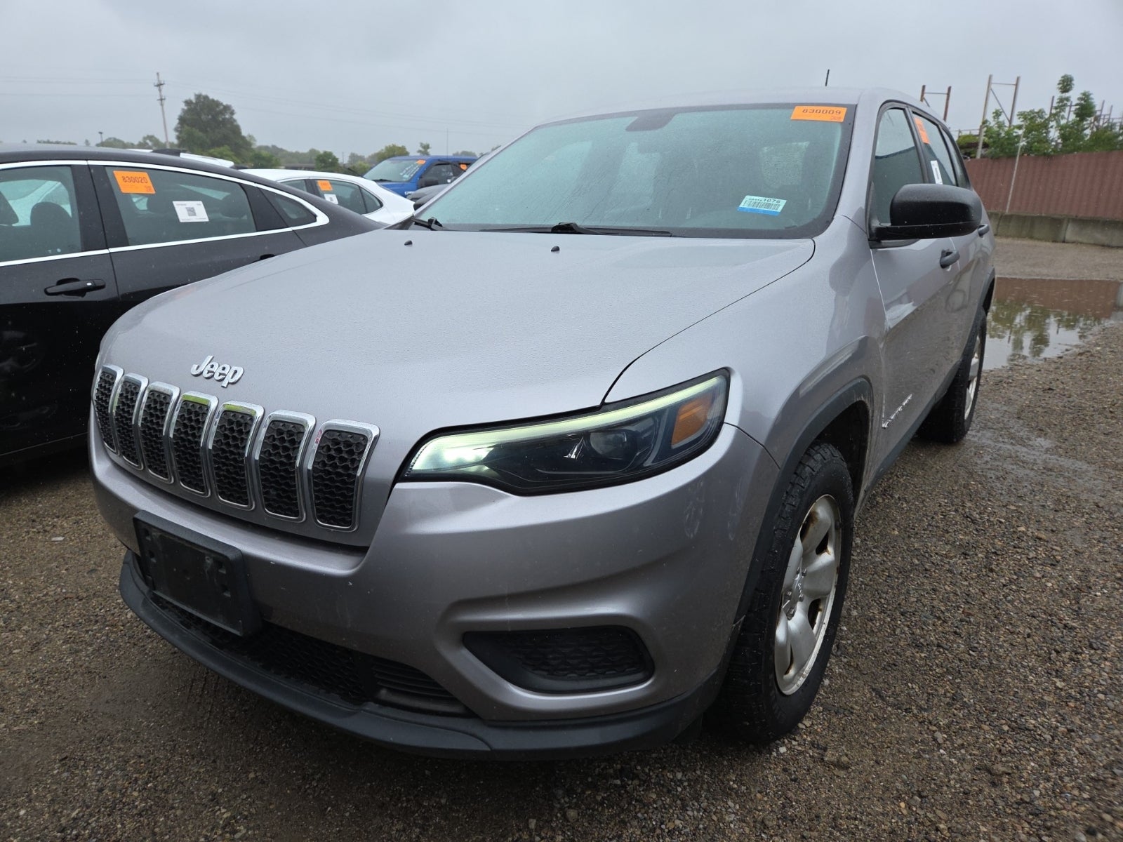 2019 Jeep Cherokee Sport