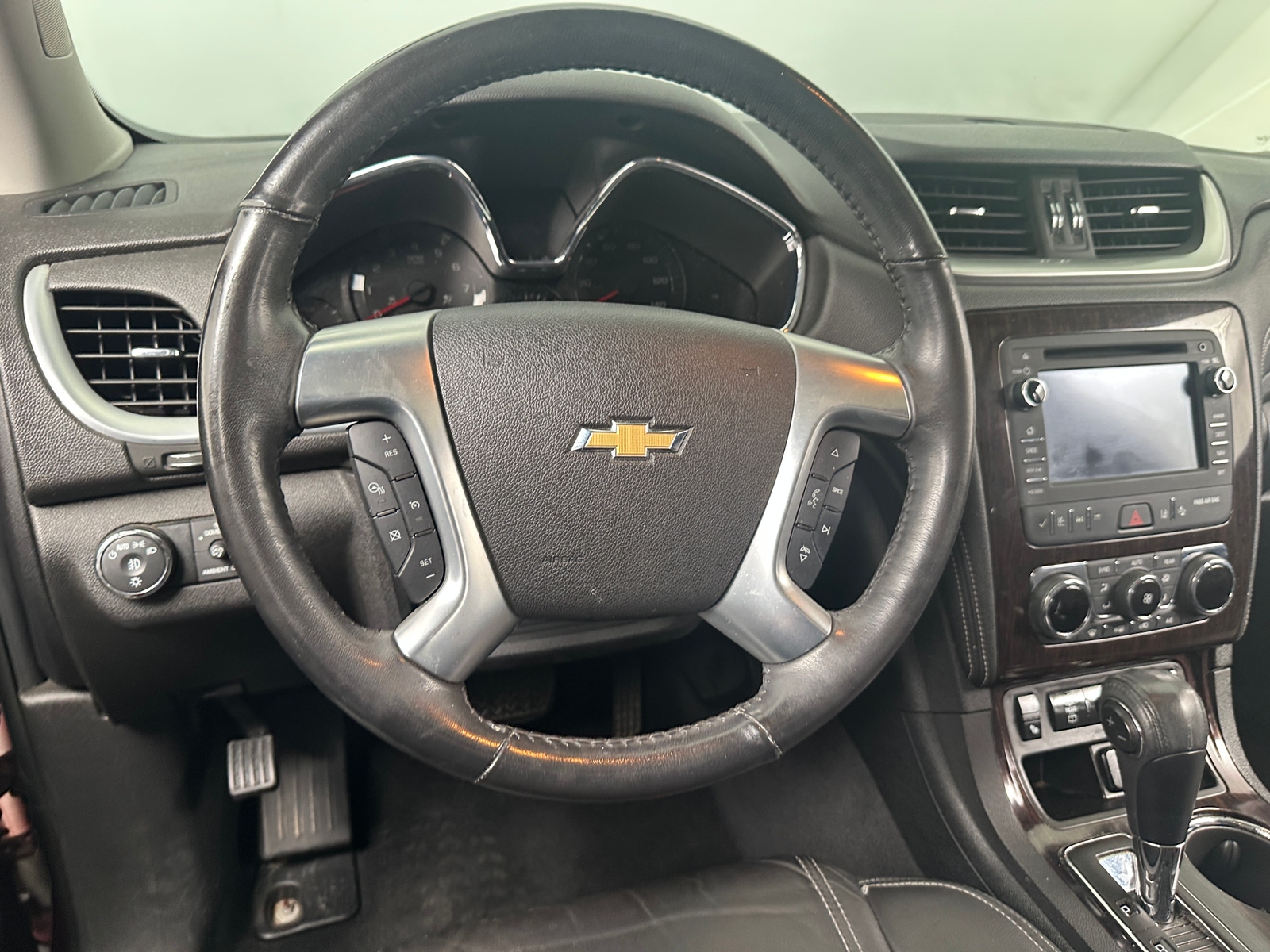 Thumbnail: 2017 Chevrolet Traverse - 4