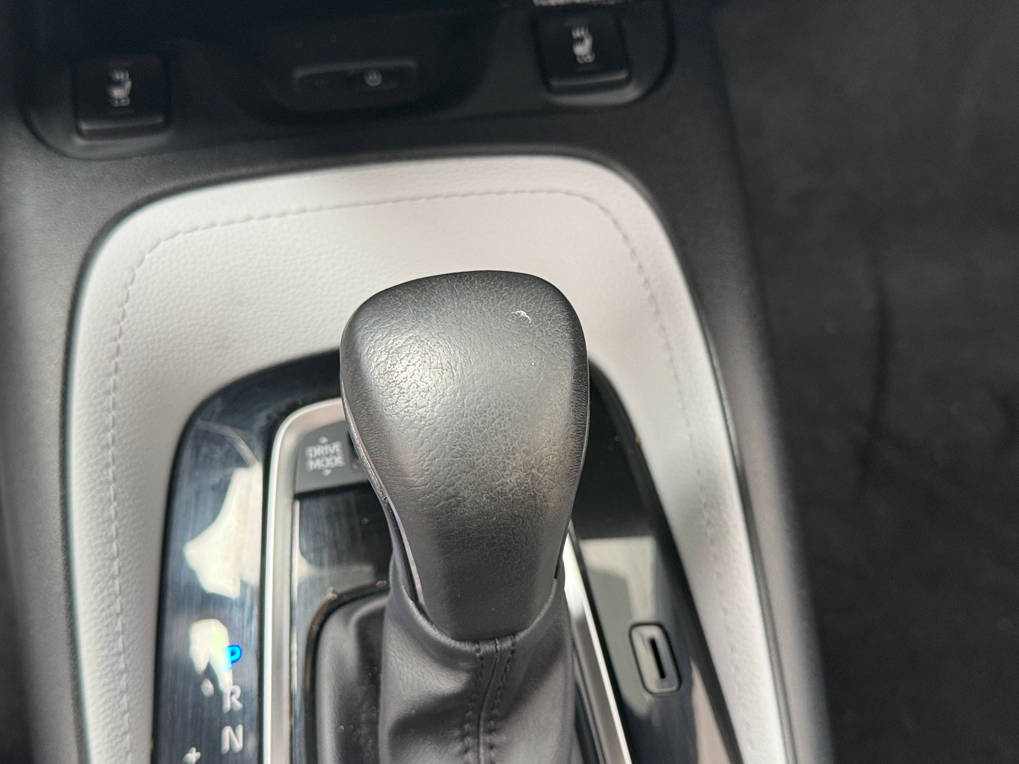 2023 Toyota Corolla Hatchback XSE - Photo 20