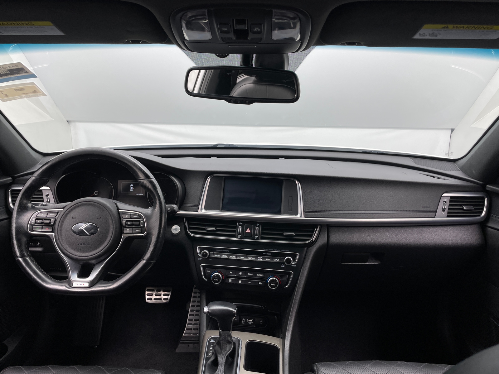 Thumbnail: 2016 Kia Optima - 2