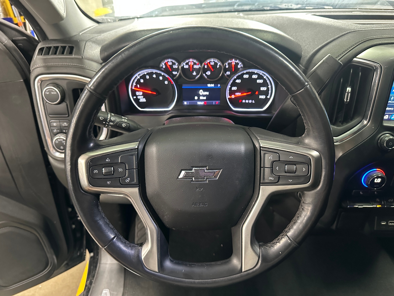 Thumbnail: 2021 Chevrolet Silverado 1500 - 5