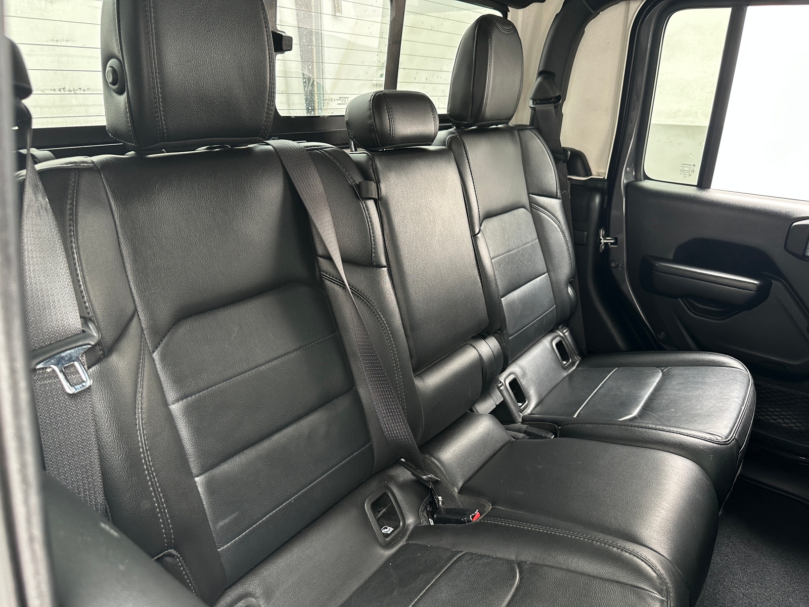 Thumbnail: 2021 Jeep Gladiator - 5