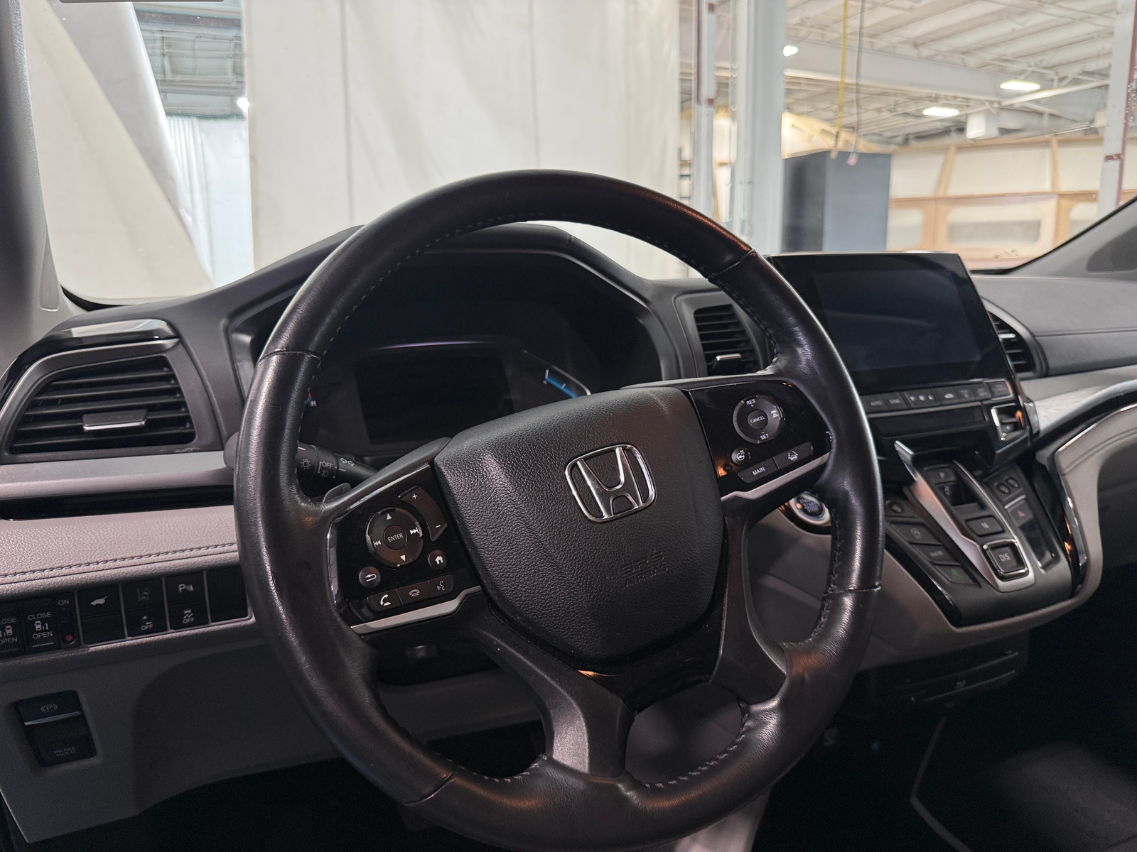 Thumbnail: 2019 Honda Odyssey - 4