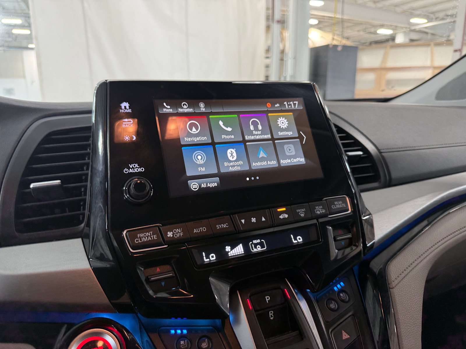 Thumbnail: 2019 Honda Odyssey - 3