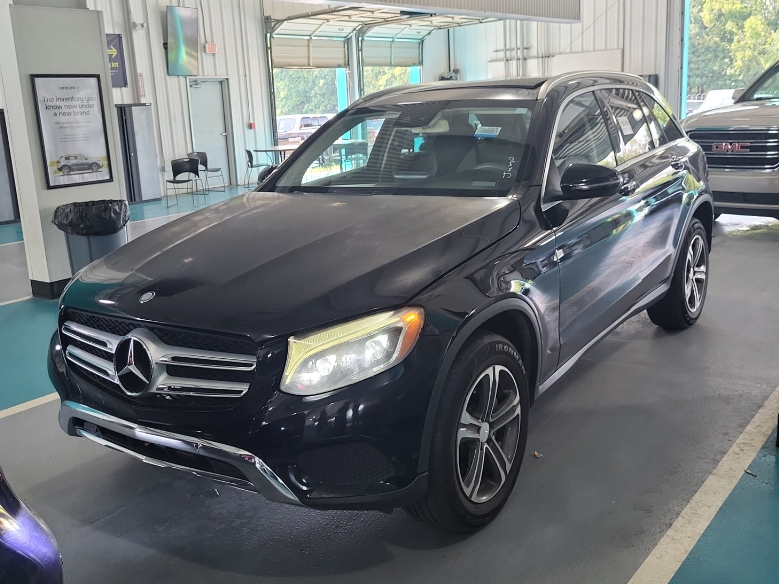 2016 Mercedes-Benz GLC 300 GLC 300