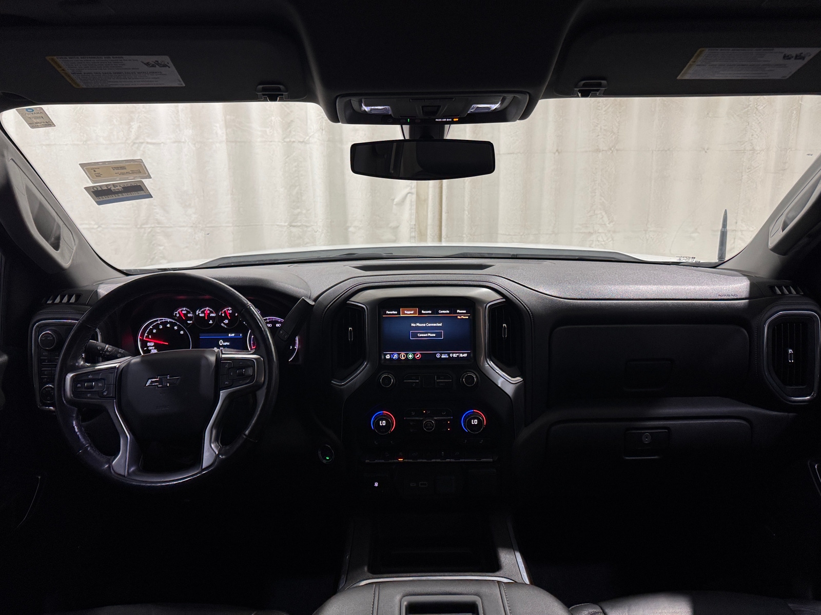 Thumbnail: 2020 Chevrolet Silverado 1500 - 3