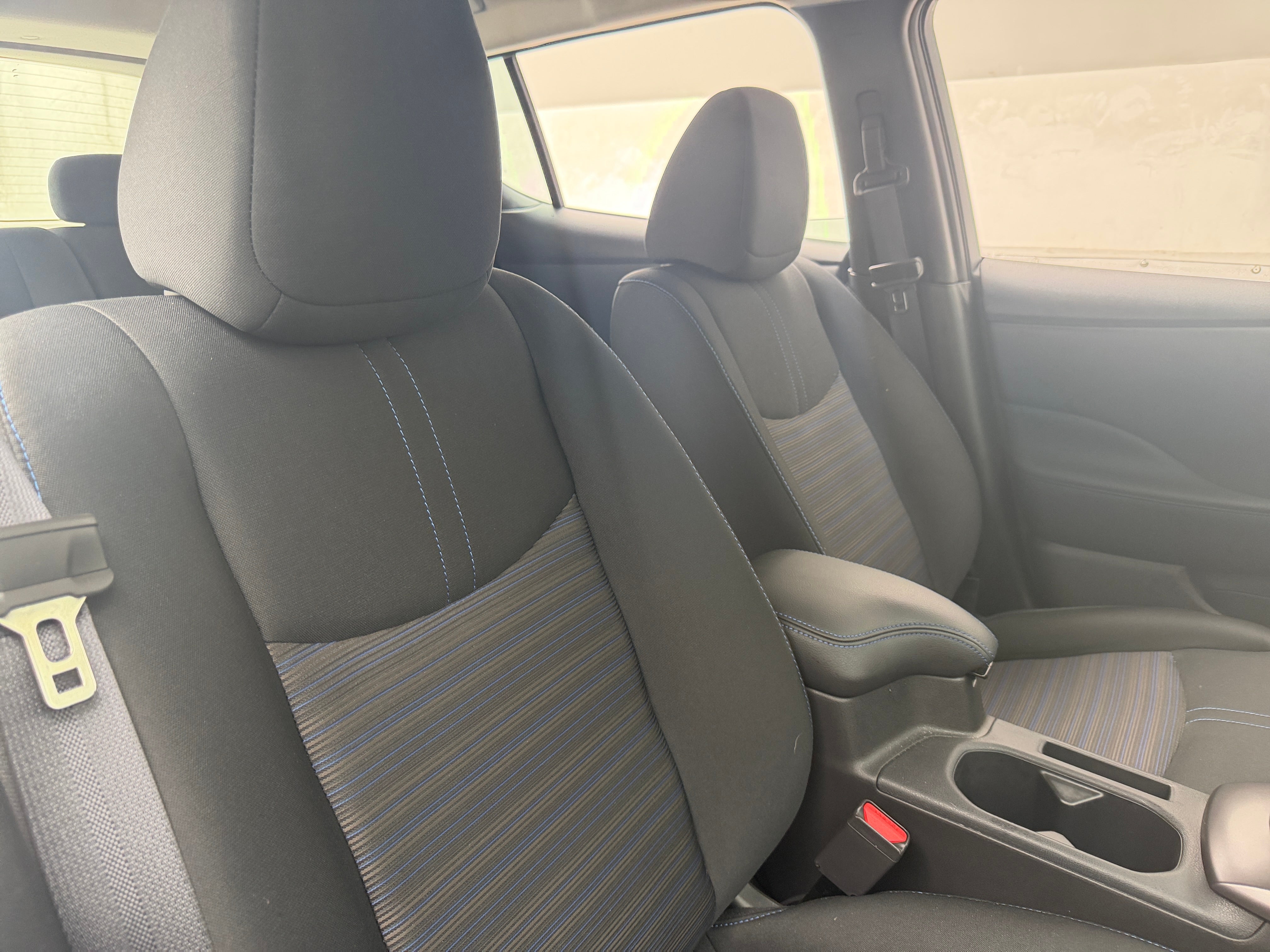 2025 Nissan Leaf S